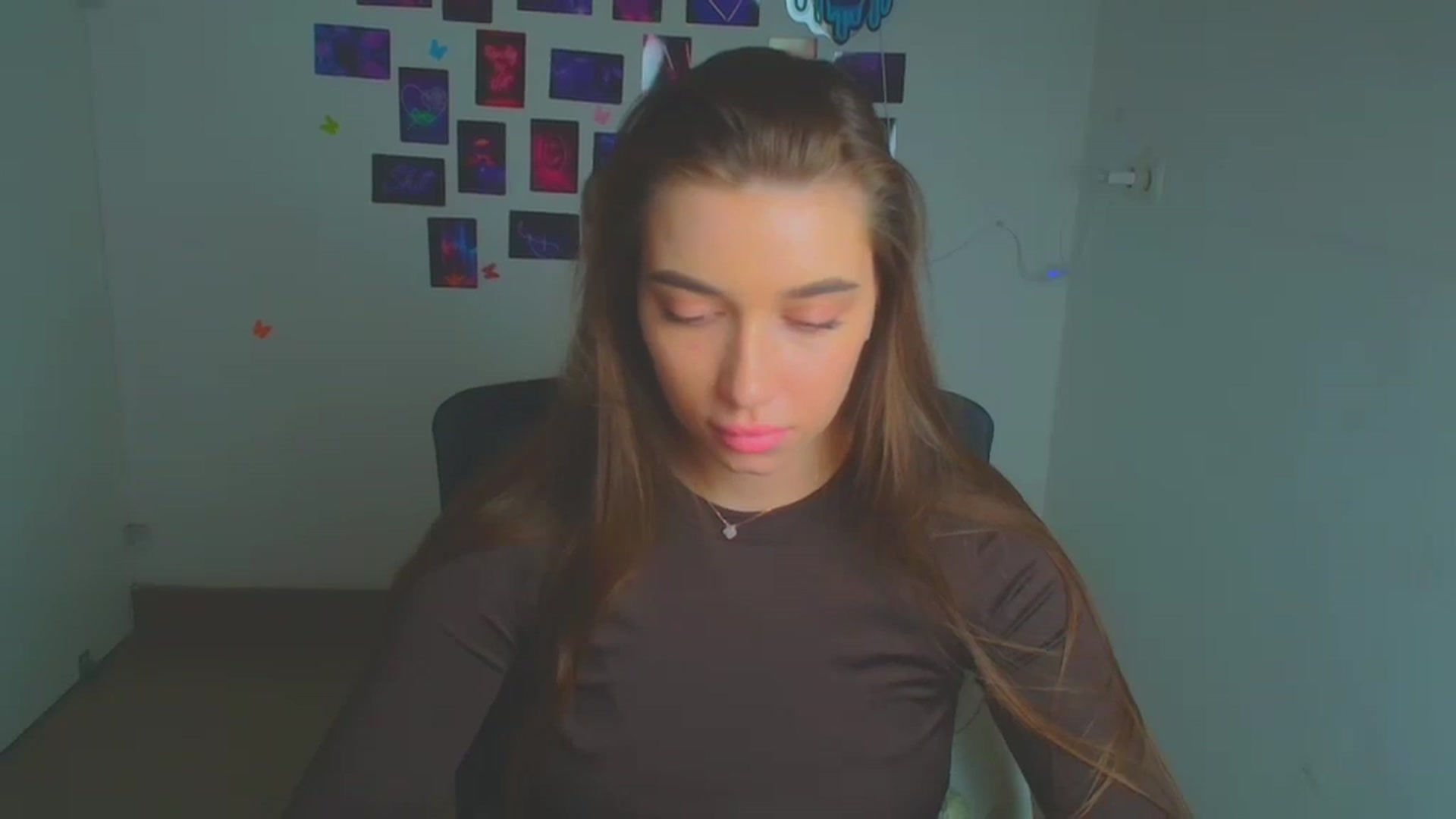 Gallery image thumbnail from Jessica_Jessi's myfreecams stream on, 04/08/2026, 10:45 image 6 of 20
