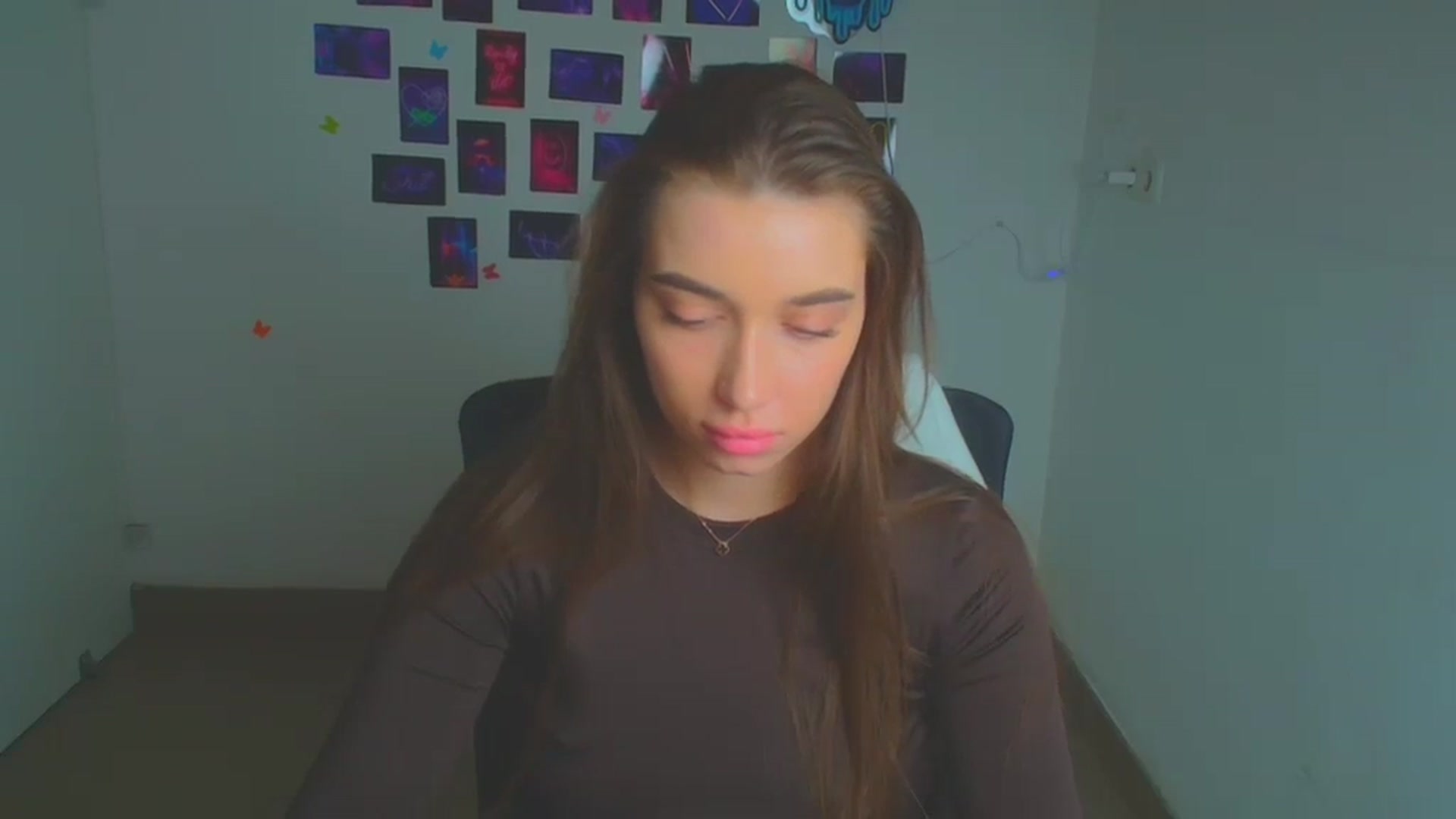 Gallery image thumbnail from Jessica_Jessi's myfreecams stream on, 04/08/2026, 10:45 image 8 of 20