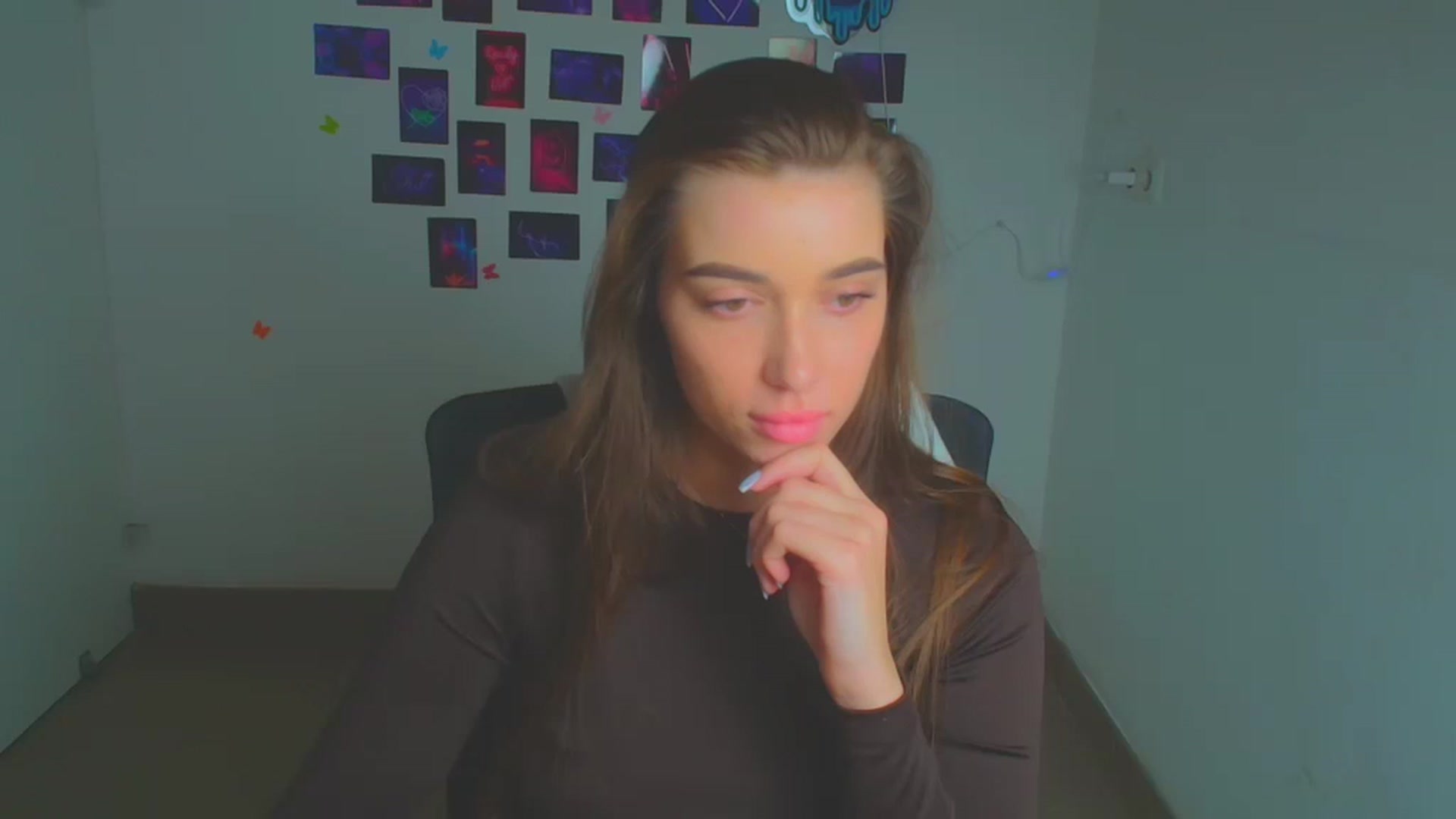 Gallery image thumbnail from Jessica_Jessi's myfreecams stream on, 04/08/2026, 10:45 image 15 of 20