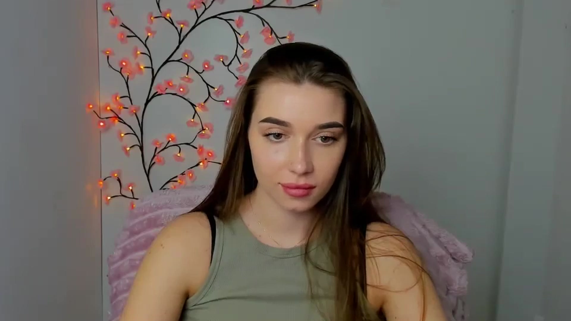 Gallery image thumbnail from Jessica_Jessi's myfreecams stream on, 04/16/2026, 12:38 image 3 of 20