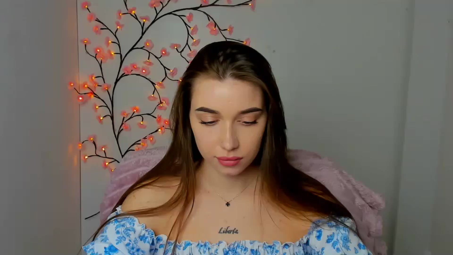 Gallery image thumbnail from Jessica_Jessi's myfreecams stream on, 04/16/2026, 13:23 image 4 of 20