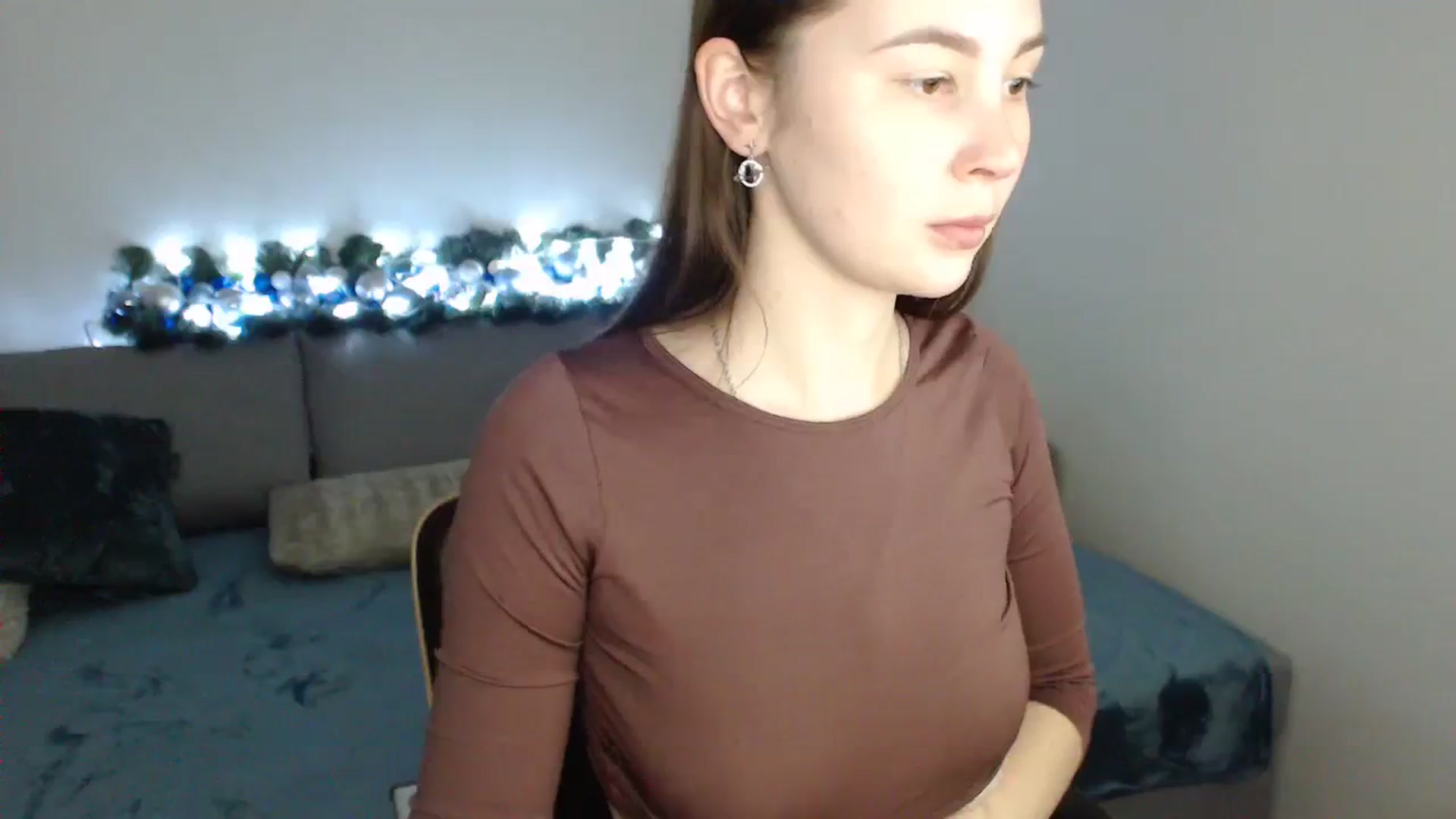 Gallery image thumbnail from Jessica_Mur's myfreecams stream on, 12/25/2023, 13:30 image 17 of 20