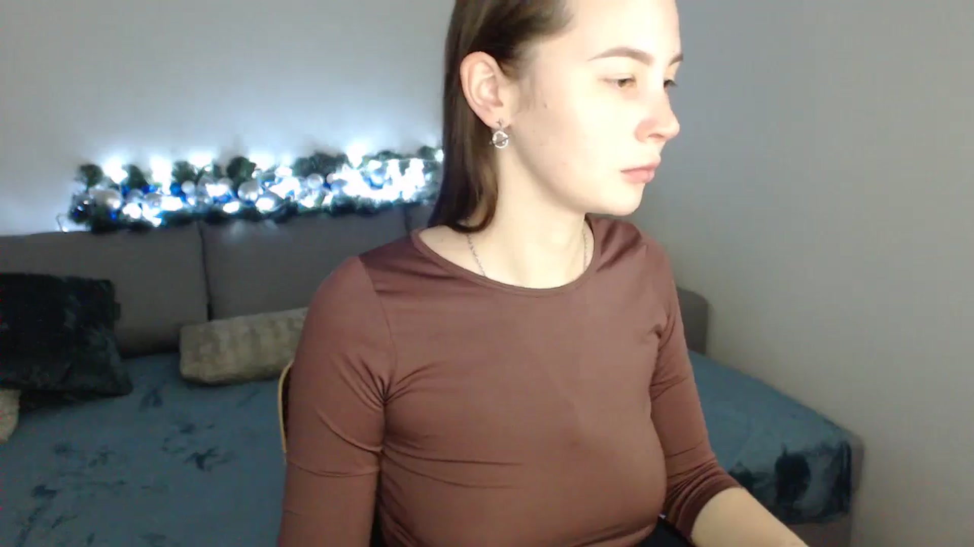 Gallery image thumbnail from Jessica_Mur's myfreecams stream on, 12/25/2023, 14:02 image 18 of 20