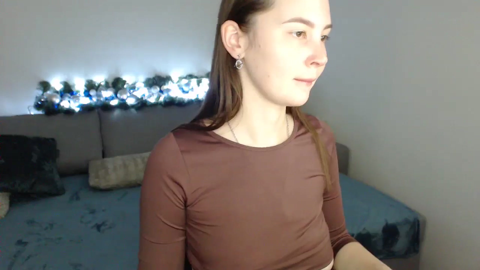 Gallery image thumbnail from Jessica_Mur's myfreecams stream on, 12/25/2023, 14:02 image 14 of 20