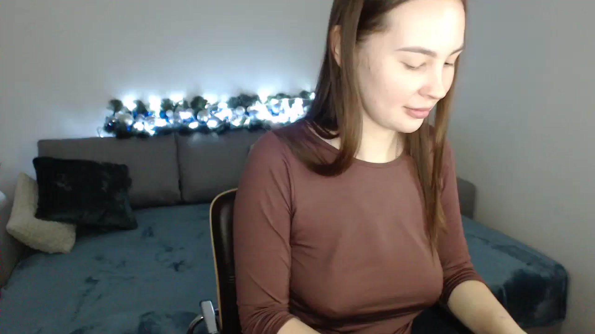 Gallery image thumbnail from Jessica_Mur's myfreecams stream on, 12/26/2023, 10:19 image 17 of 20