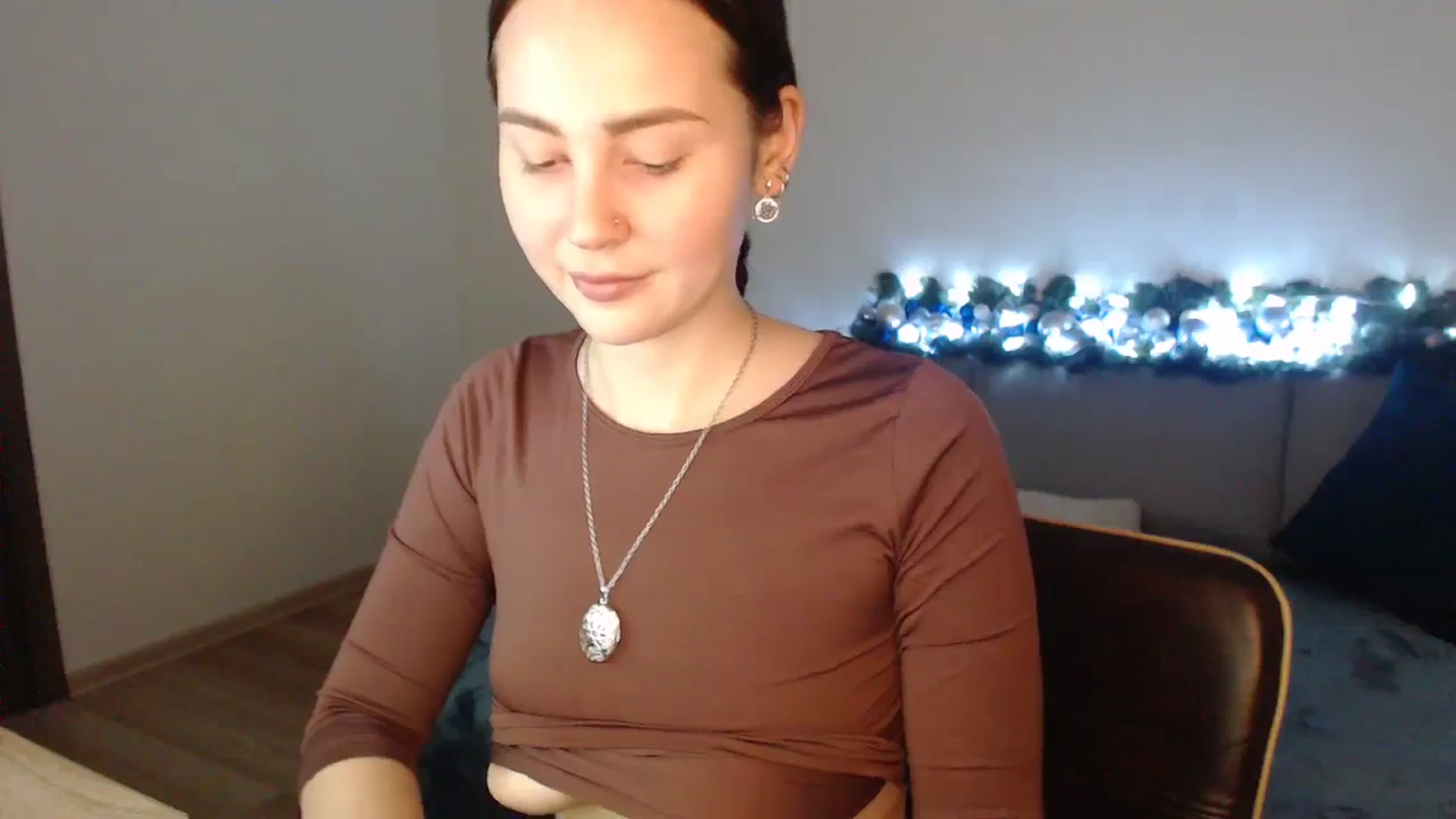 Gallery image thumbnail from Jessica_Mur's myfreecams stream on, 01/04/2024, 12:28 image 14 of 20