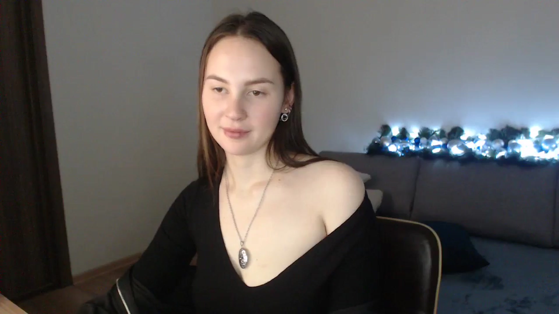Gallery image thumbnail from Jessica_Mur's myfreecams stream on, 01/05/2024, 13:40 image 16 of 20