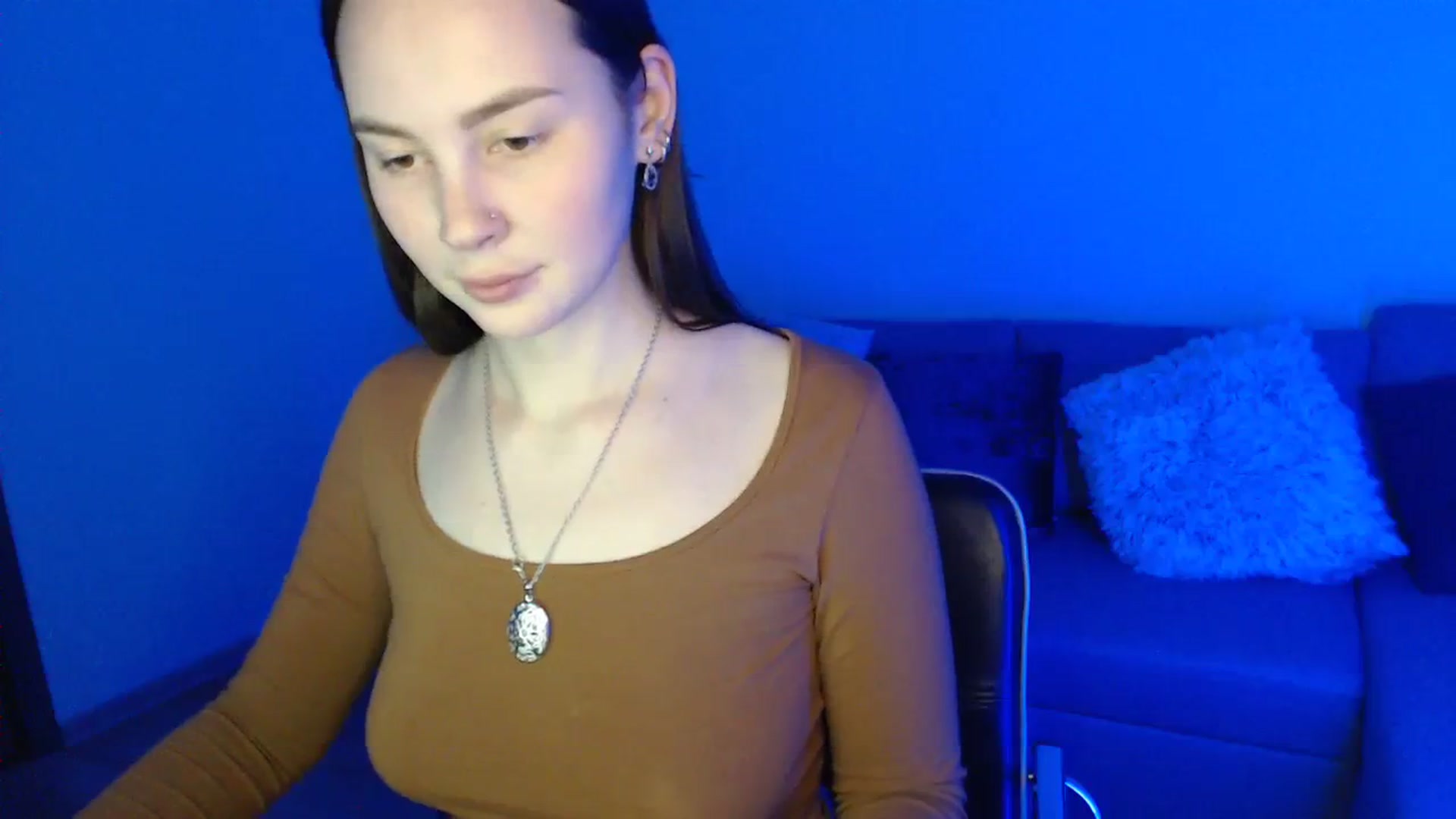 Gallery image thumbnail from Jessica_Mur's myfreecams stream on, 01/14/2024, 13:17 image 11 of 20