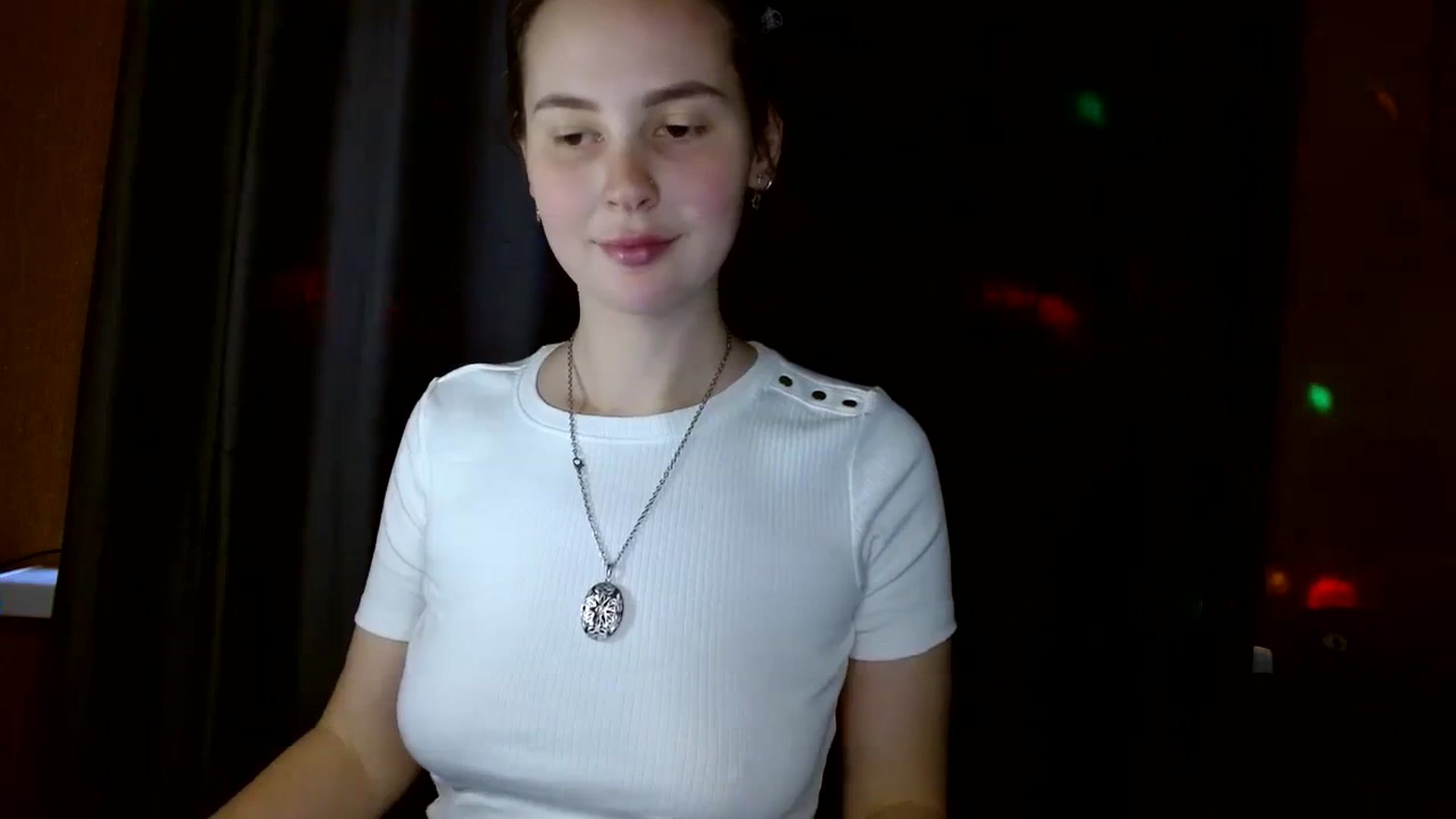 Gallery image thumbnail from Jessica_Mur's myfreecams stream on, 03/04/2024, 12:27 image 8 of 20