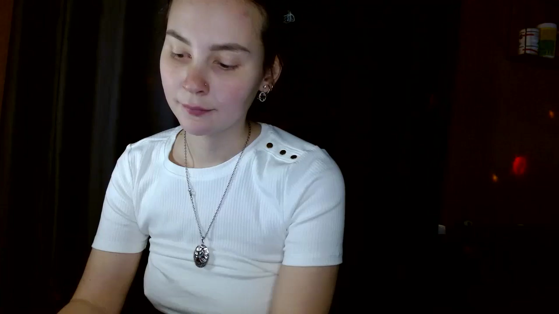 Gallery image thumbnail from Jessica_Mur's myfreecams stream on, 03/04/2024, 12:27 image 15 of 20