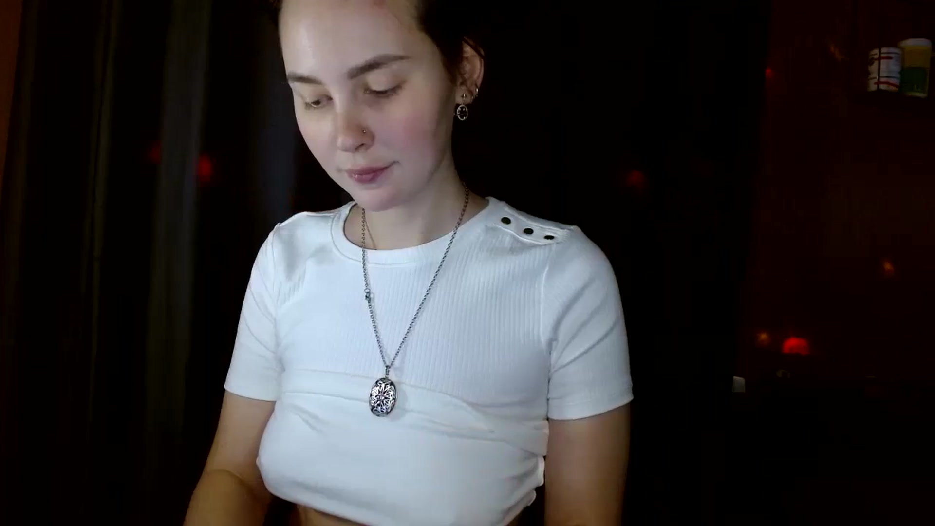 Gallery image thumbnail from Jessica_Mur's myfreecams stream on, 03/04/2024, 12:27 image 16 of 20