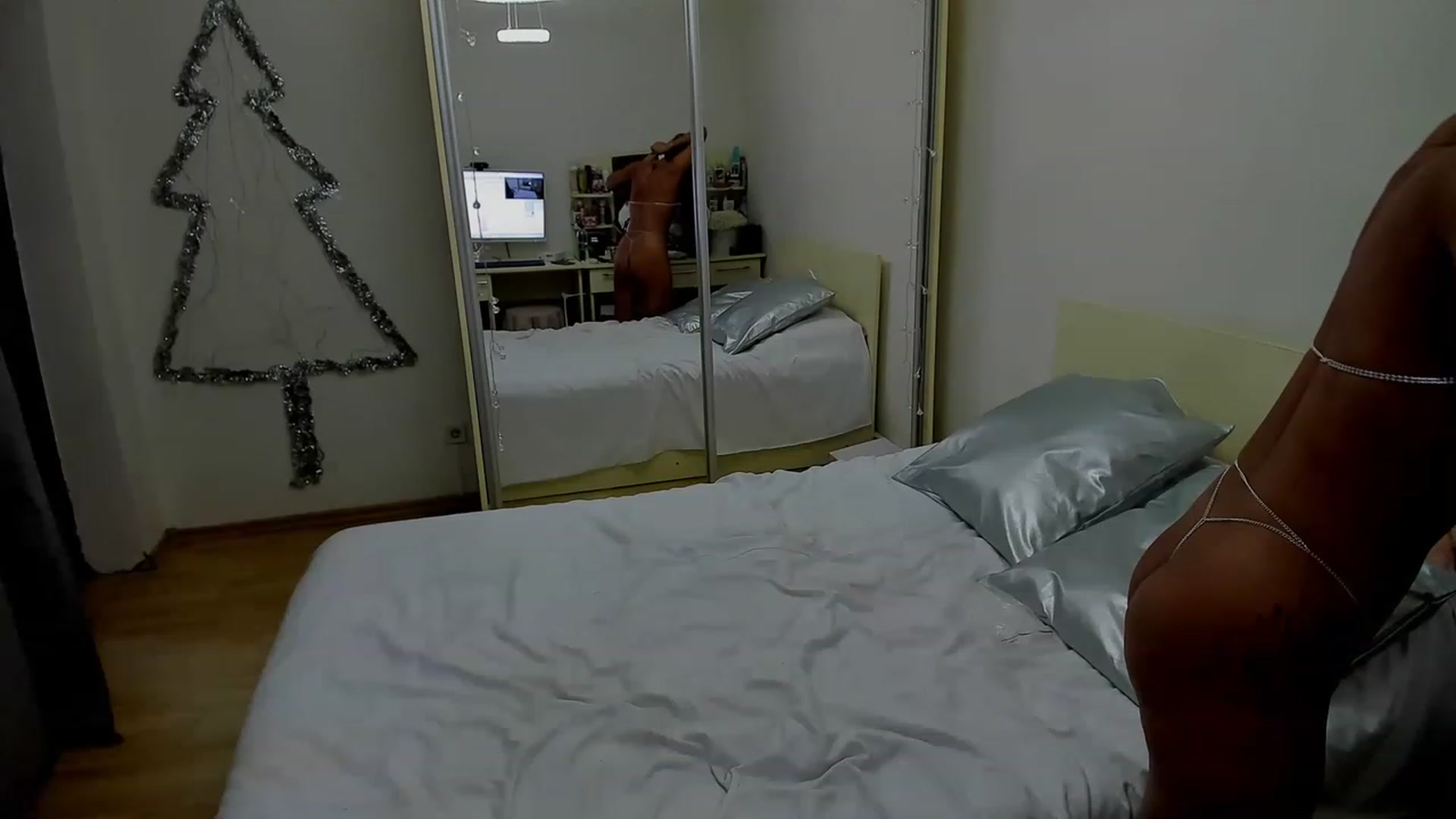 Gallery image thumbnail from Jessica__WOW's myfreecams stream on, 01/02/2023, 19:30 image 20 of 20