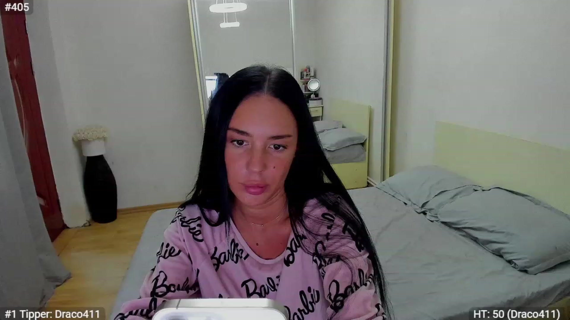 Gallery image thumbnail from Jessica__WOW's myfreecams stream on, 11/21/2023, 01:11 image 10 of 20