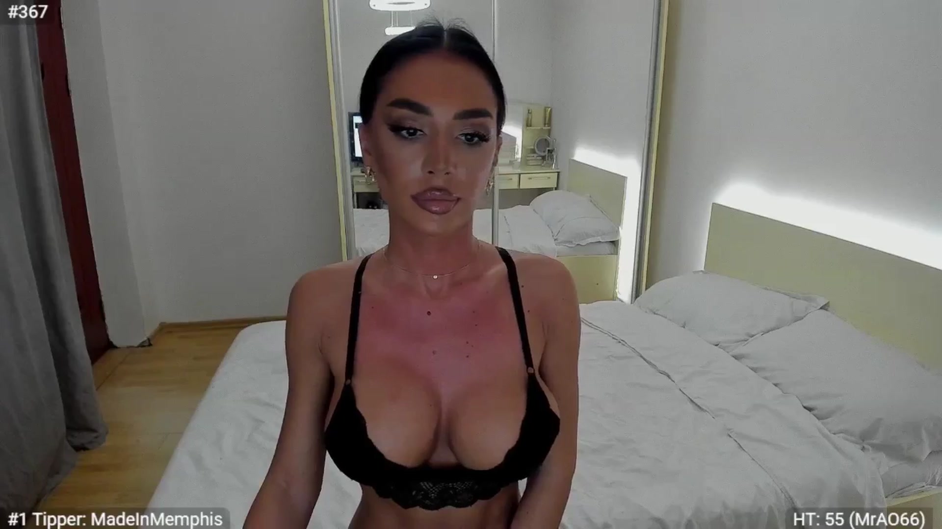 Gallery image thumbnail from Jessica__WOW's myfreecams stream on, 03/11/2025, 18:07 image 19 of 20