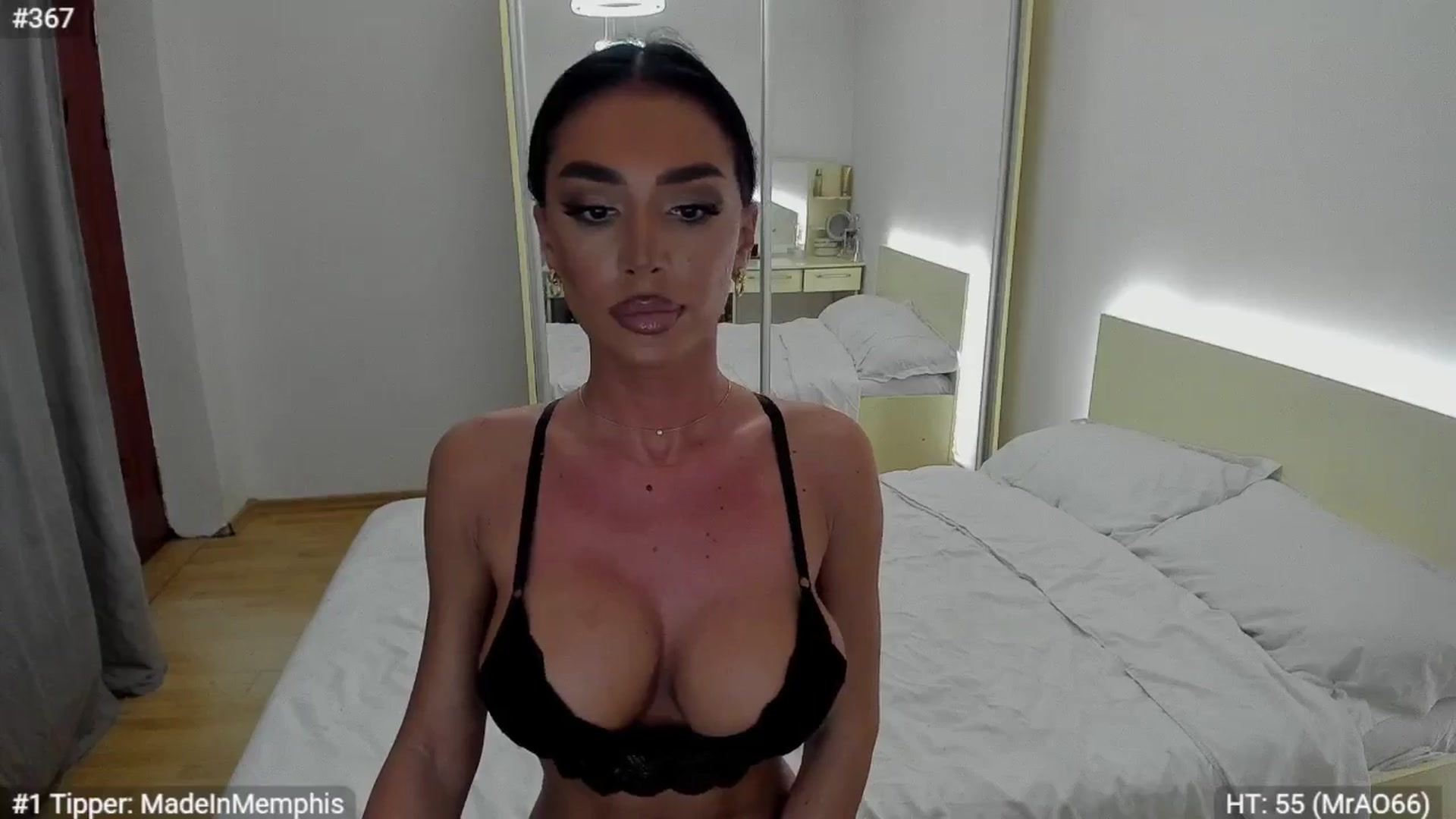Gallery image thumbnail from Jessica__WOW's myfreecams stream on, 03/11/2025, 18:07 image 20 of 20