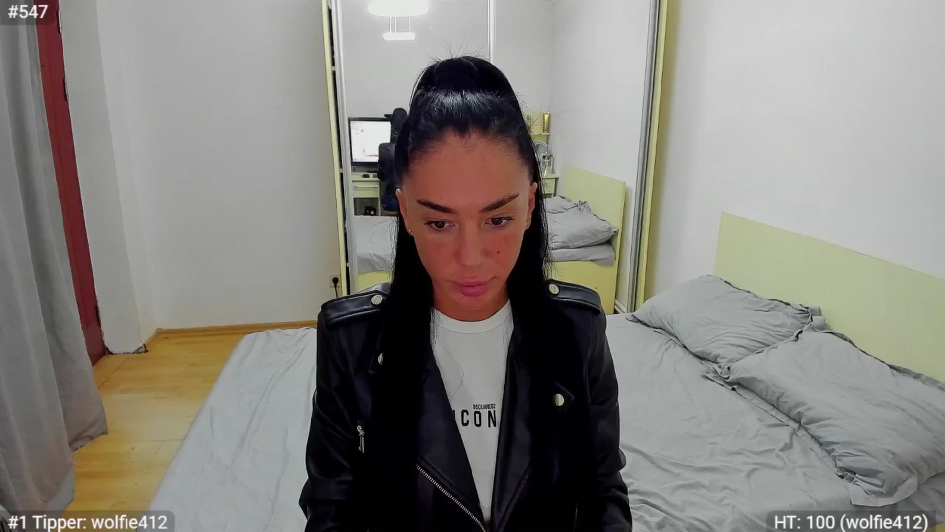 Gallery image thumbnail from Jessica__WOW's myfreecams stream on, 03/17/2025, 16:34 image 10 of 20