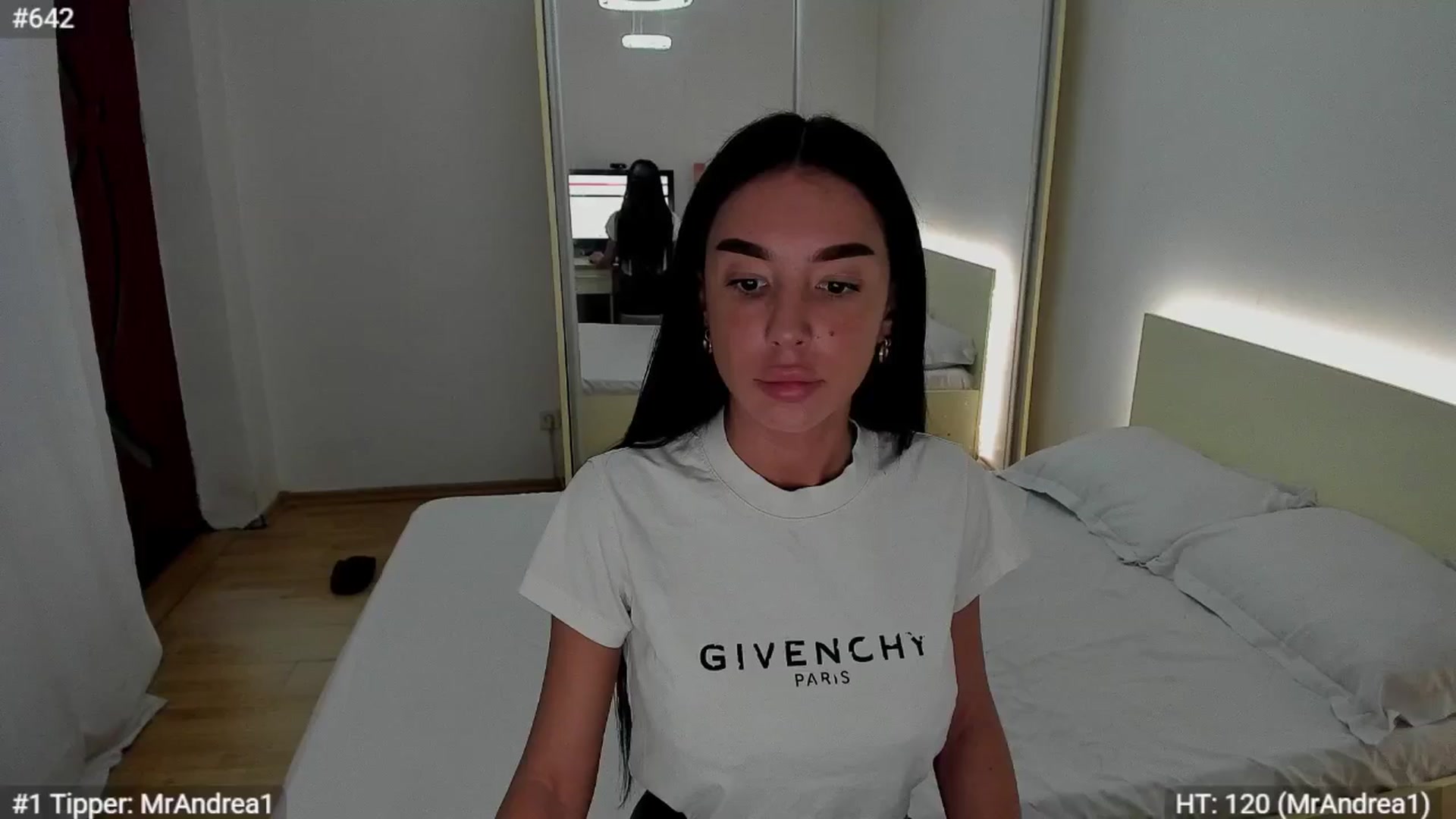 Gallery image thumbnail from Jessica__WOW's myfreecams stream on, 09/29/2025, 15:06 image 11 of 20