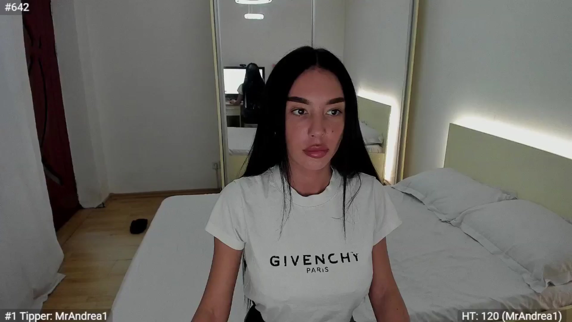Gallery image thumbnail from Jessica__WOW's myfreecams stream on, 09/29/2025, 15:06 image 20 of 20