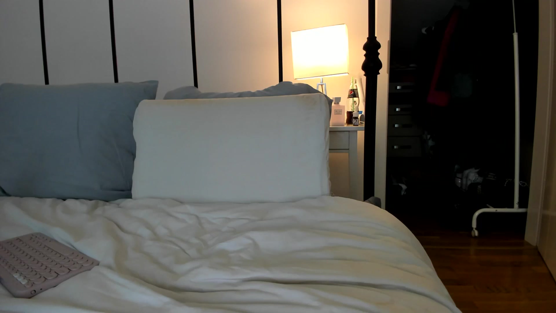 Gallery image thumbnail from JessicaaBabe's myfreecams stream on, 01/01/2024, 23:18 image 4 of 20