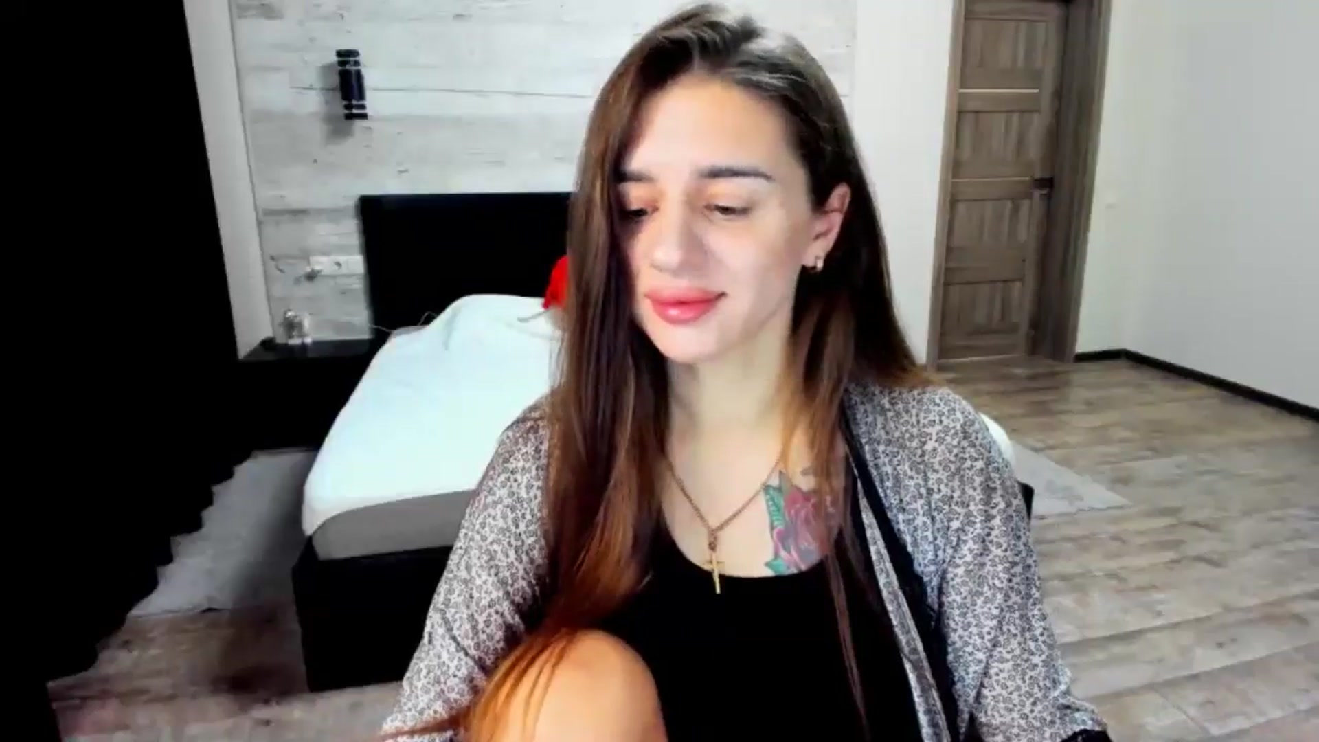 Gallery image thumbnail from Jessicolins's myfreecams stream on, 09/21/2024, 21:31 image 9 of 20