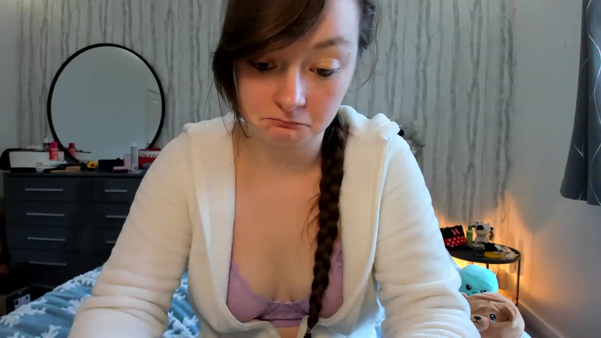 Gallery image thumbnail from JessieBear_'s myfreecams stream on, 12/07/2022, 16:04 image 2 of 20