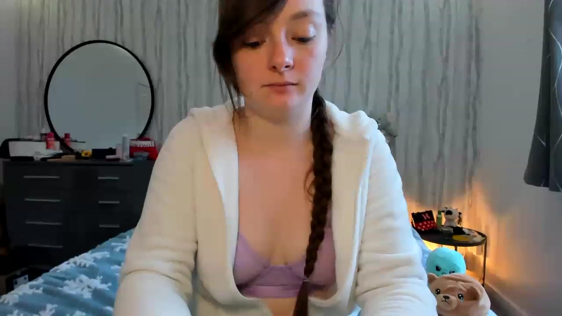 Gallery image thumbnail from JessieBear_'s myfreecams stream on, 12/07/2022, 16:04 image 5 of 20