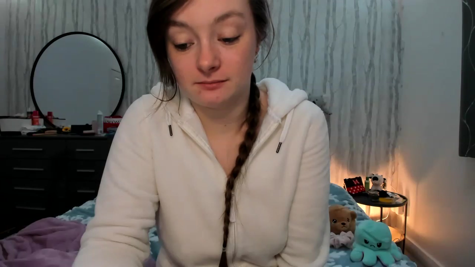 Gallery image thumbnail from JessieBear_'s myfreecams stream on, 12/07/2022, 21:40 image 18 of 20