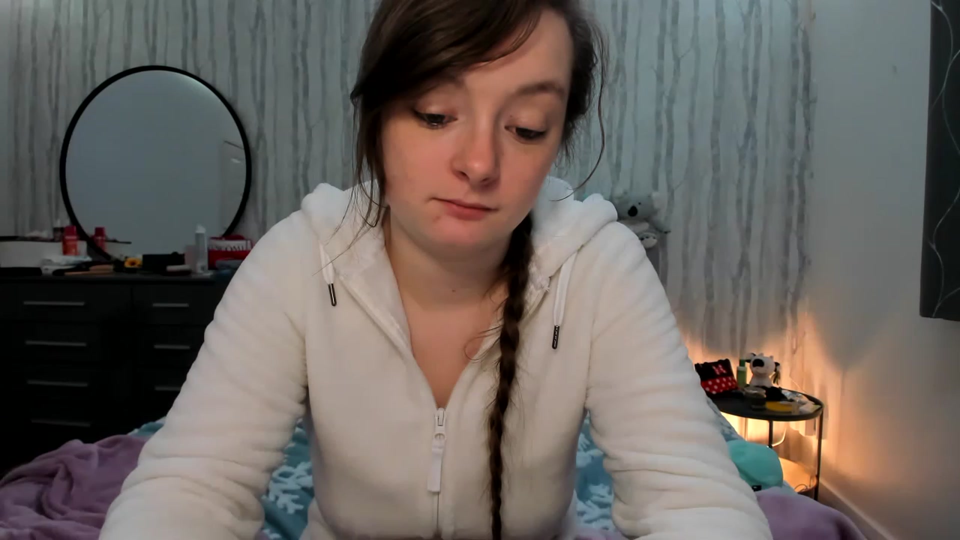 Gallery image thumbnail from JessieBear_'s myfreecams stream on, 12/07/2022, 21:40 image 12 of 20