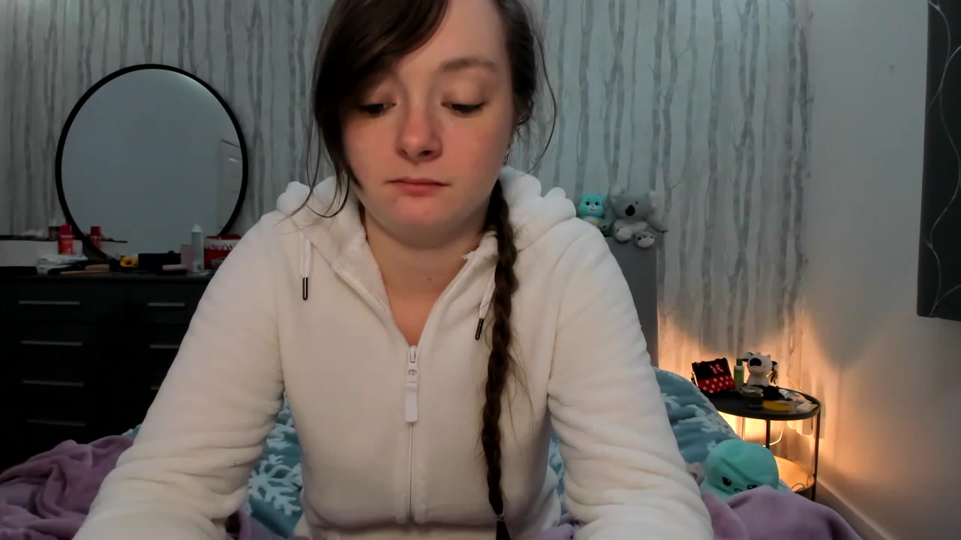 Gallery image thumbnail from JessieBear_'s myfreecams stream on, 12/07/2022, 21:40 image 6 of 20