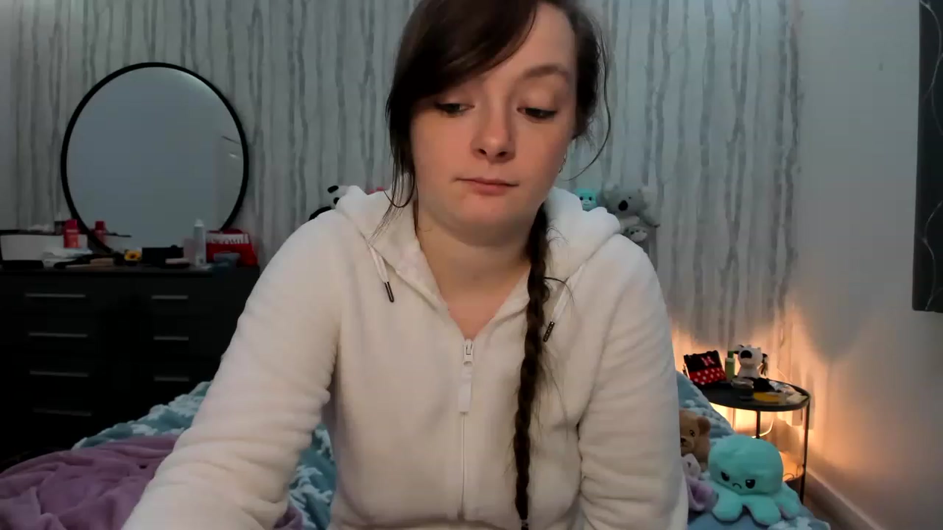 Gallery image thumbnail from JessieBear_'s myfreecams stream on, 12/07/2022, 22:51 image 7 of 20