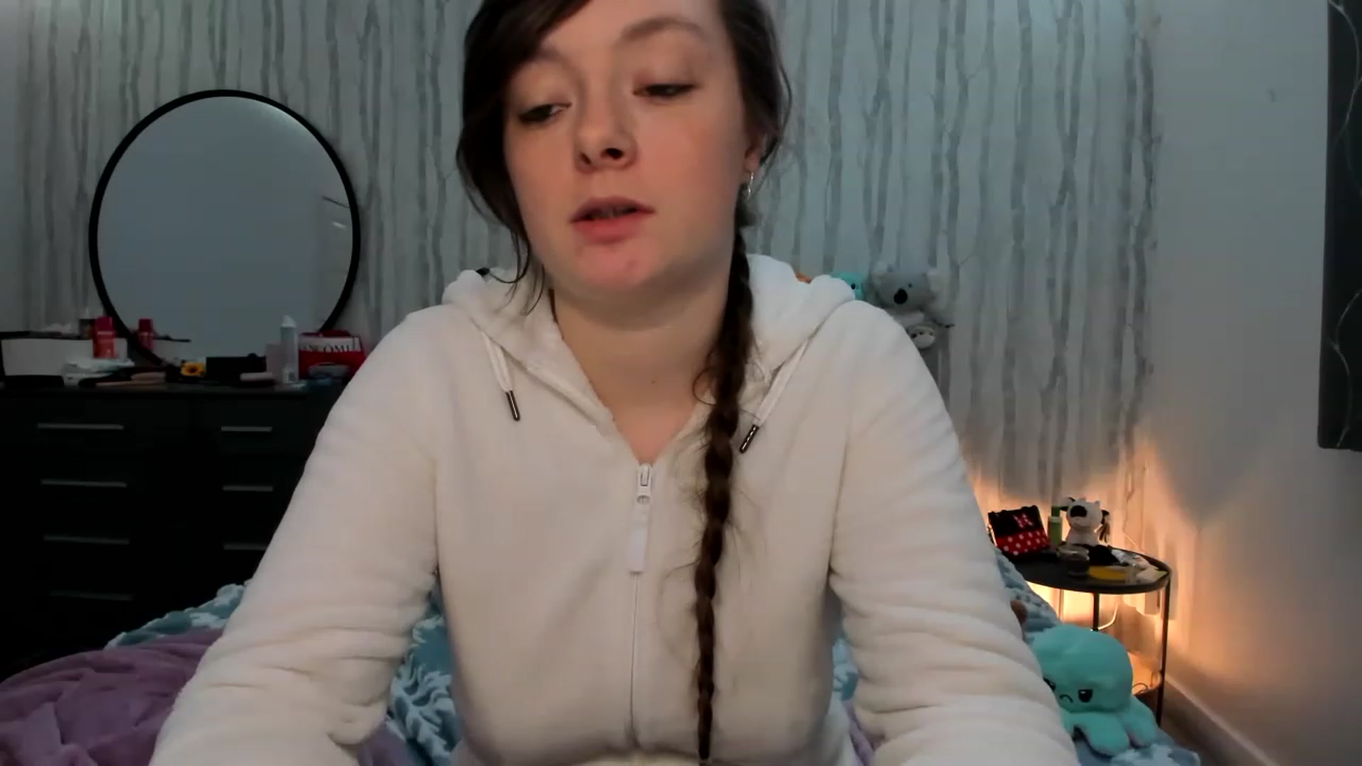 Gallery image thumbnail from JessieBear_'s myfreecams stream on, 12/07/2022, 22:51 image 14 of 20