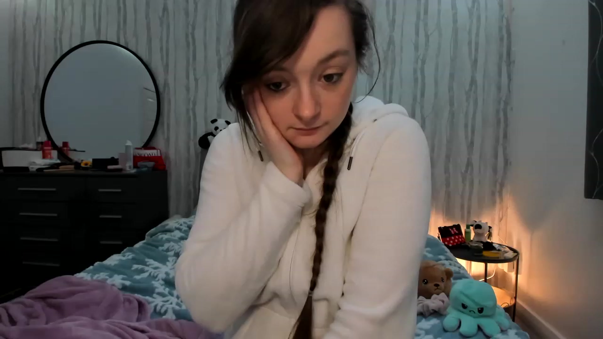 Gallery image thumbnail from JessieBear_'s myfreecams stream on, 12/07/2022, 22:51 image 1 of 20