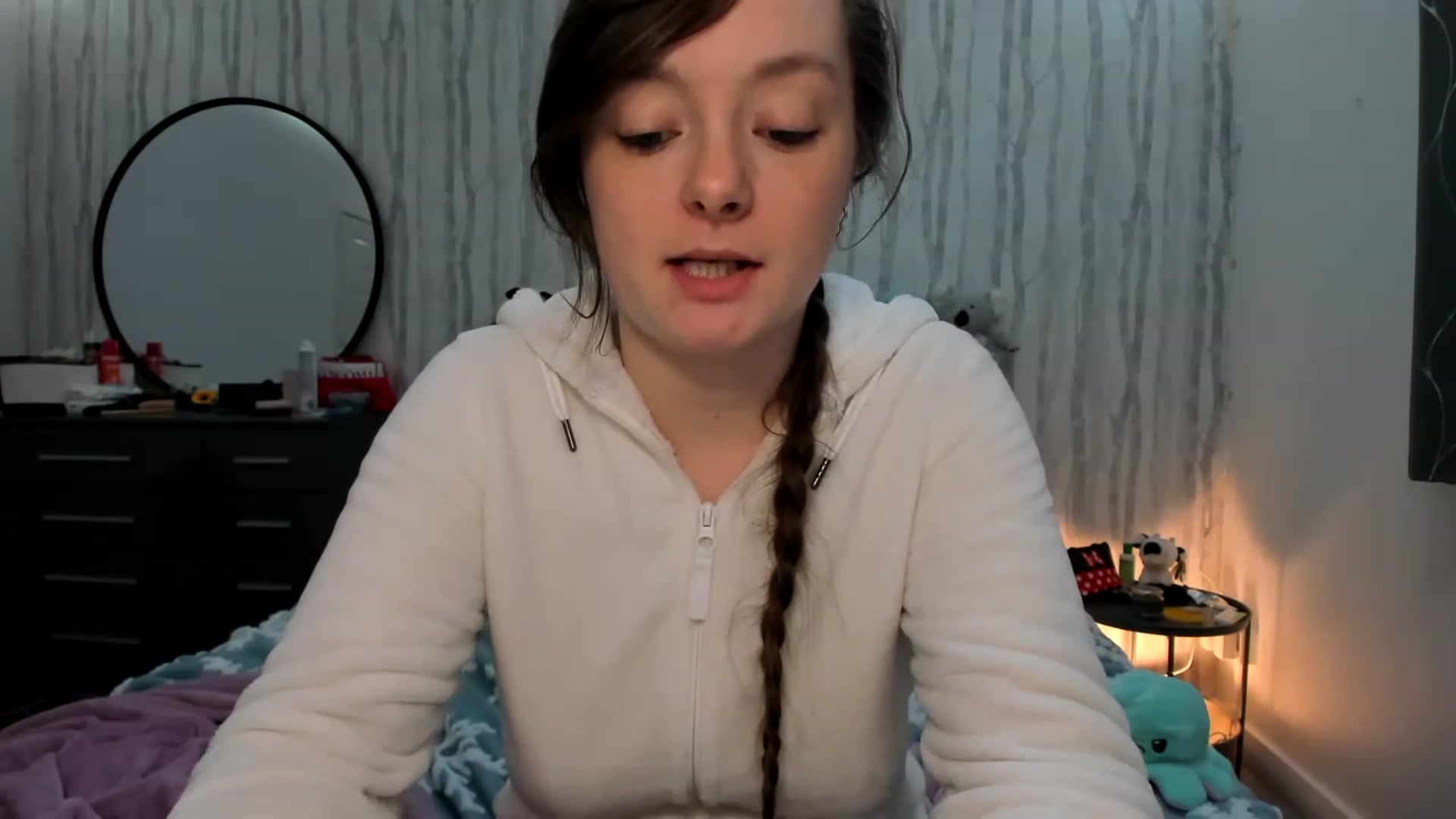 Gallery image thumbnail from JessieBear_'s myfreecams stream on, 12/07/2022, 22:51 image 13 of 20
