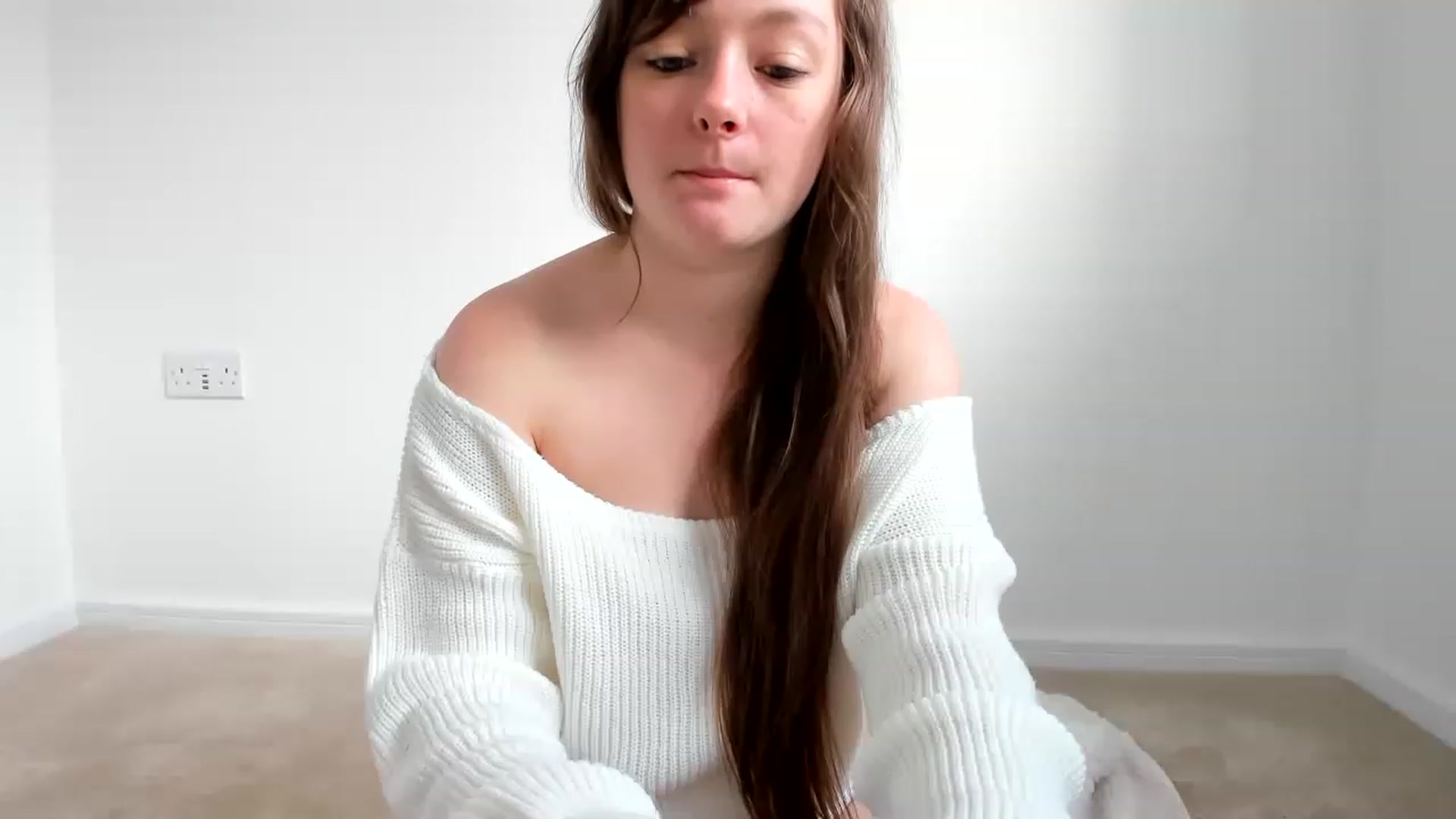Gallery image thumbnail from JessieBear_'s myfreecams stream on, 12/09/2022, 12:14 image 14 of 20