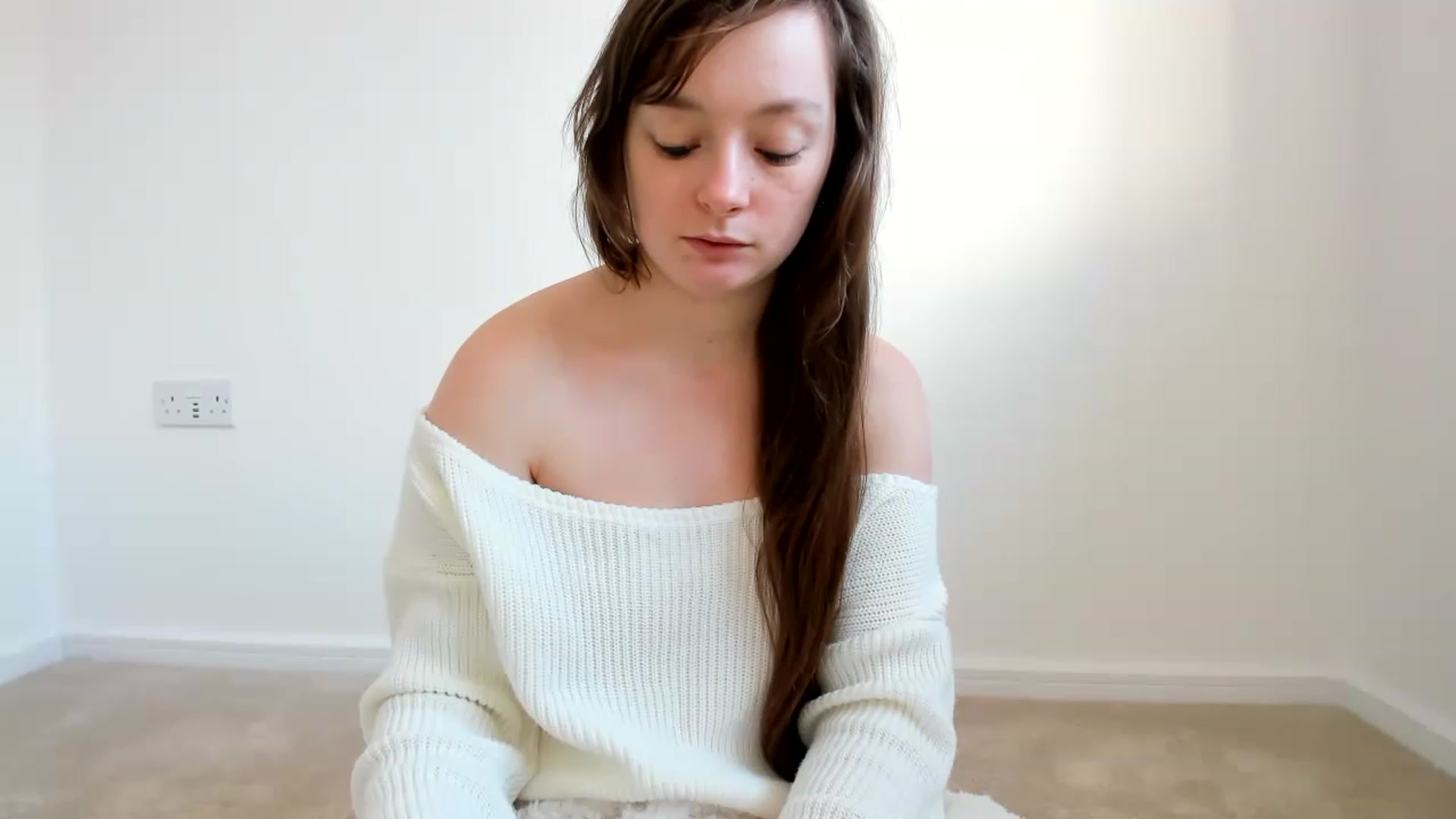 Gallery image thumbnail from JessieBear_'s myfreecams stream on, 12/09/2022, 15:23 image 7 of 20