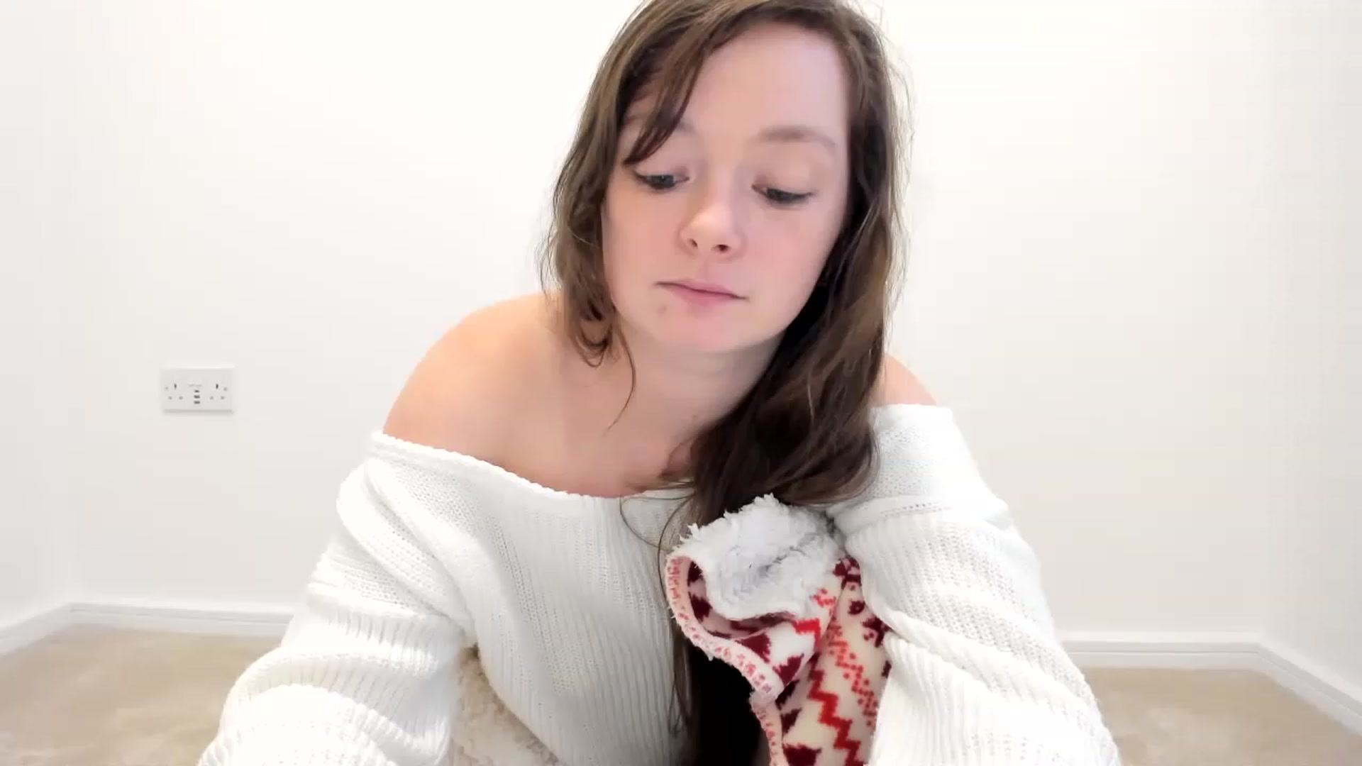 Gallery image thumbnail from JessieBear_'s myfreecams stream on, 12/09/2022, 17:12 image 7 of 20