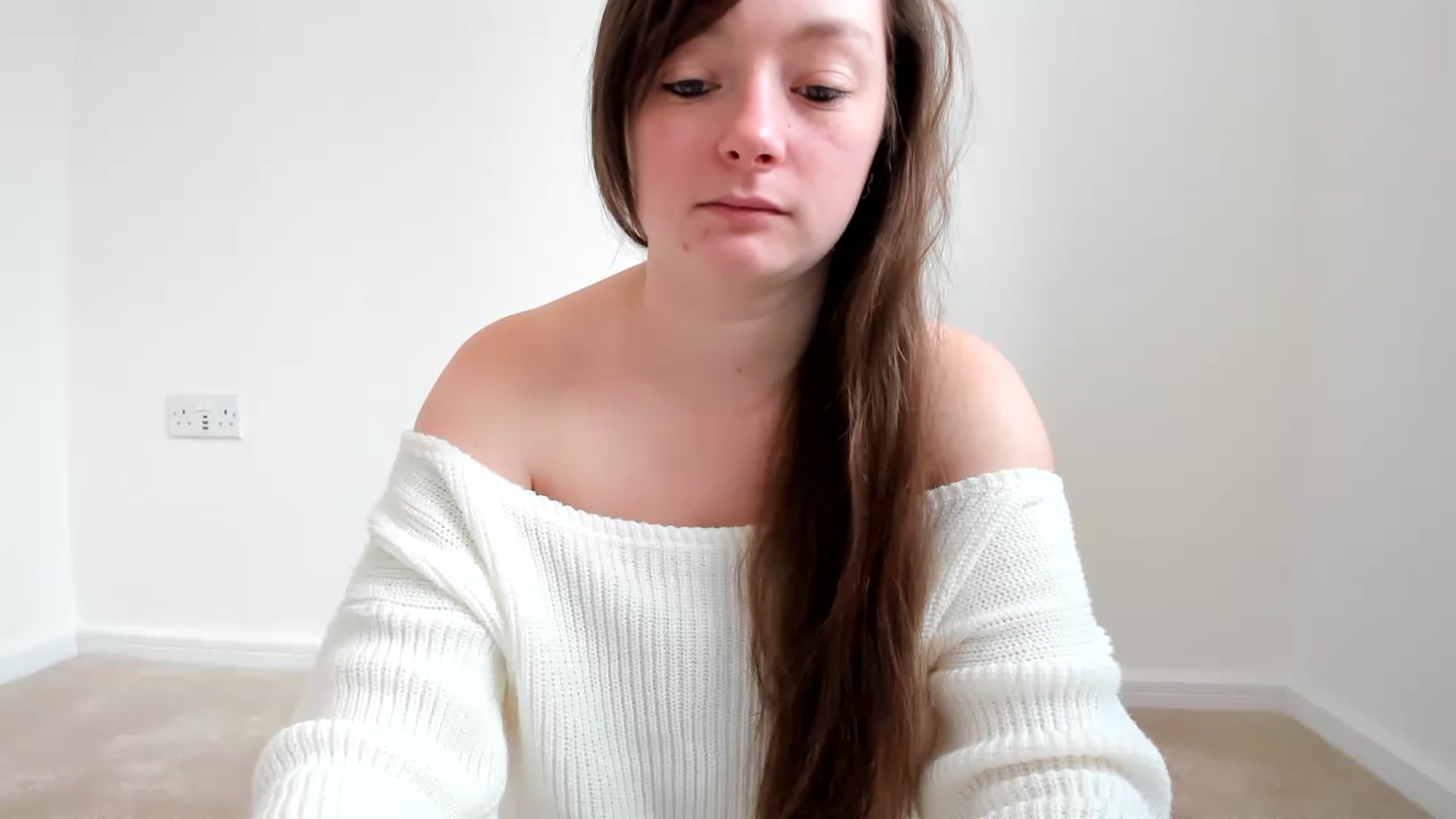 Gallery image thumbnail from JessieBear_'s myfreecams stream on, 12/16/2022, 12:18 image 4 of 20
