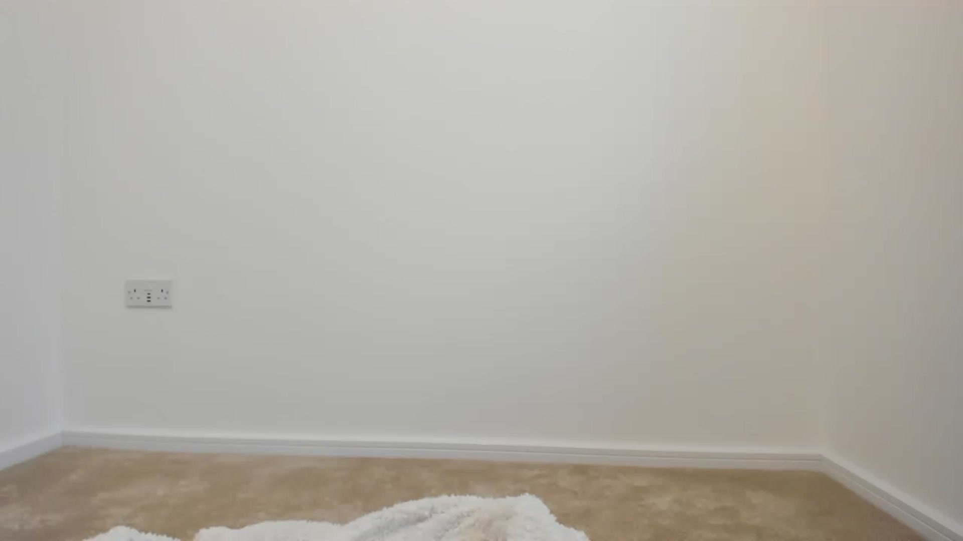 Gallery image thumbnail from JessieBear_'s myfreecams stream on, 12/16/2022, 15:57 image 17 of 20