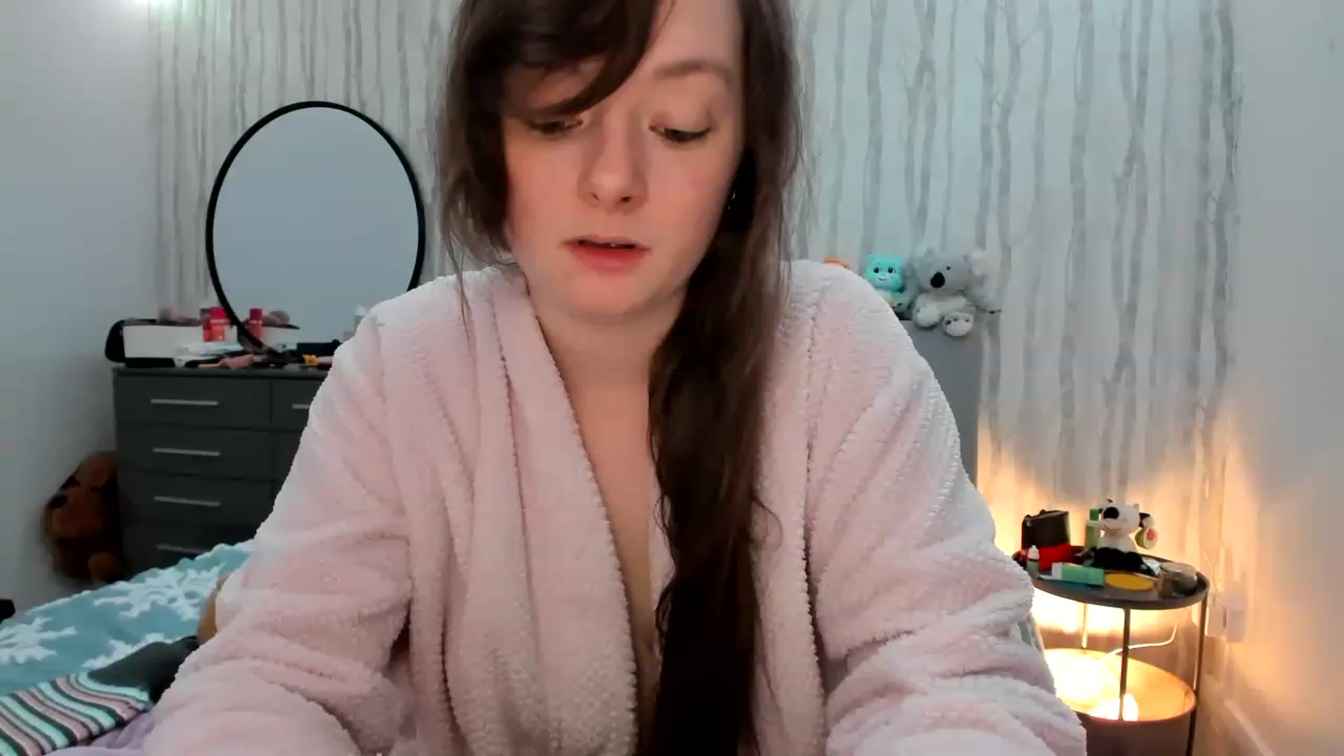 Gallery image thumbnail from JessieBear_'s myfreecams stream on, 12/20/2022, 21:06 image 18 of 20