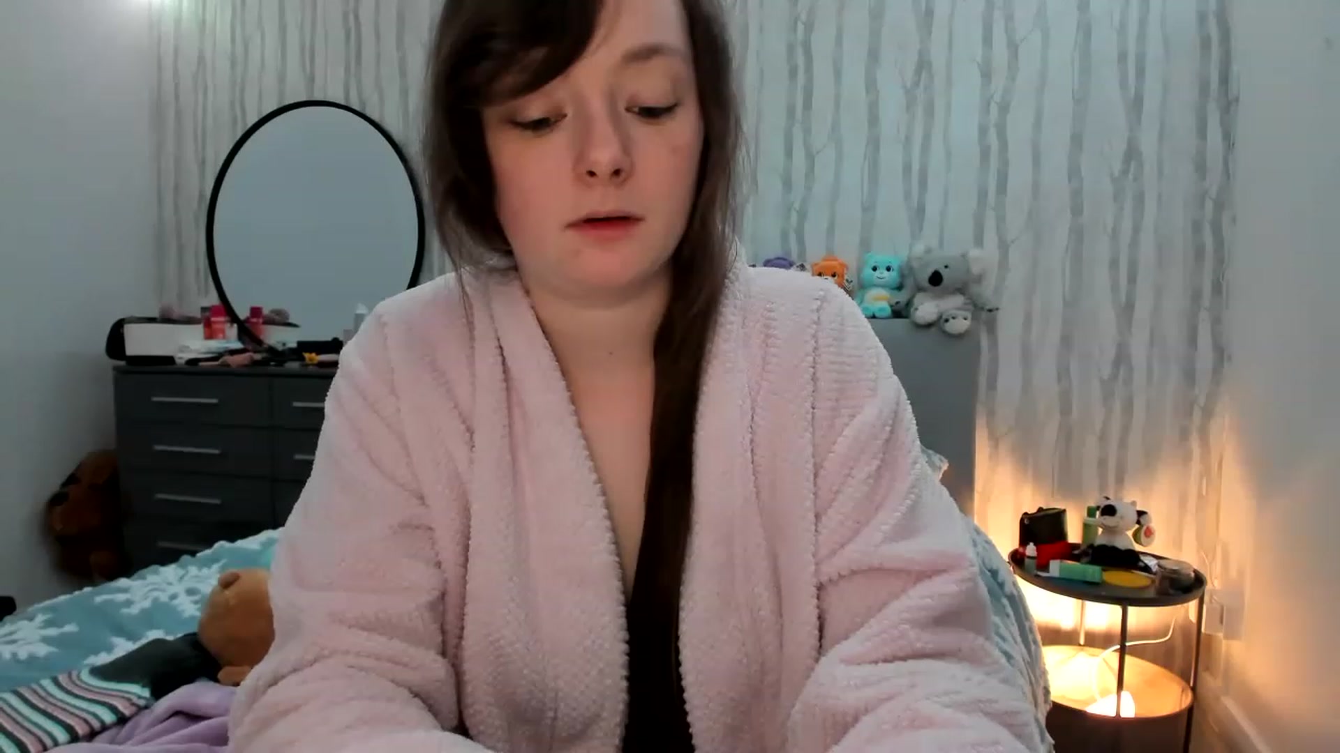 Gallery image thumbnail from JessieBear_'s myfreecams stream on, 12/20/2022, 21:06 image 19 of 20