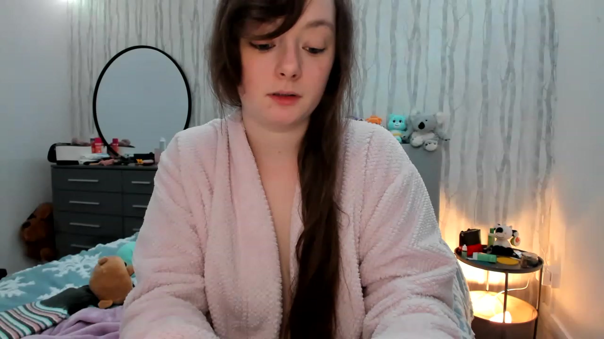 Gallery image thumbnail from JessieBear_'s myfreecams stream on, 12/20/2022, 21:06 image 17 of 20