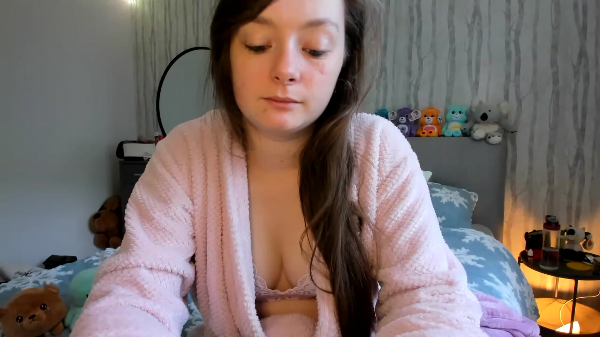 Gallery image thumbnail from JessieBear_'s myfreecams stream on, 12/21/2022, 14:27 image 3 of 20
