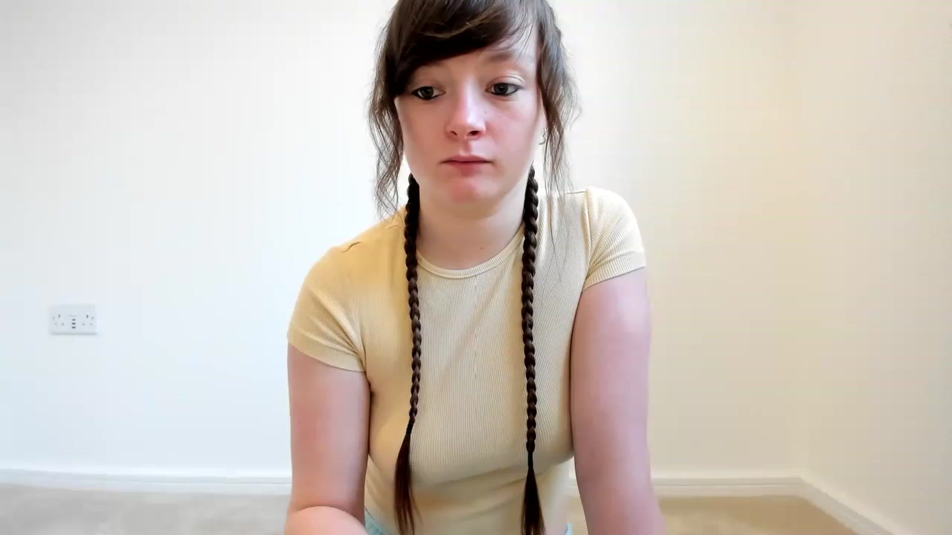 Gallery image thumbnail from JessieBear_'s myfreecams stream on, 01/05/2023, 16:15 image 8 of 20