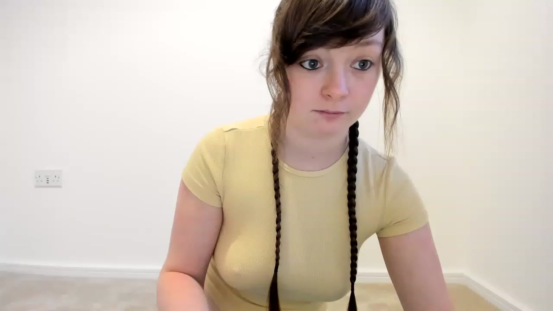 Gallery image thumbnail from JessieBear_'s myfreecams stream on, 01/05/2023, 16:15 image 20 of 20