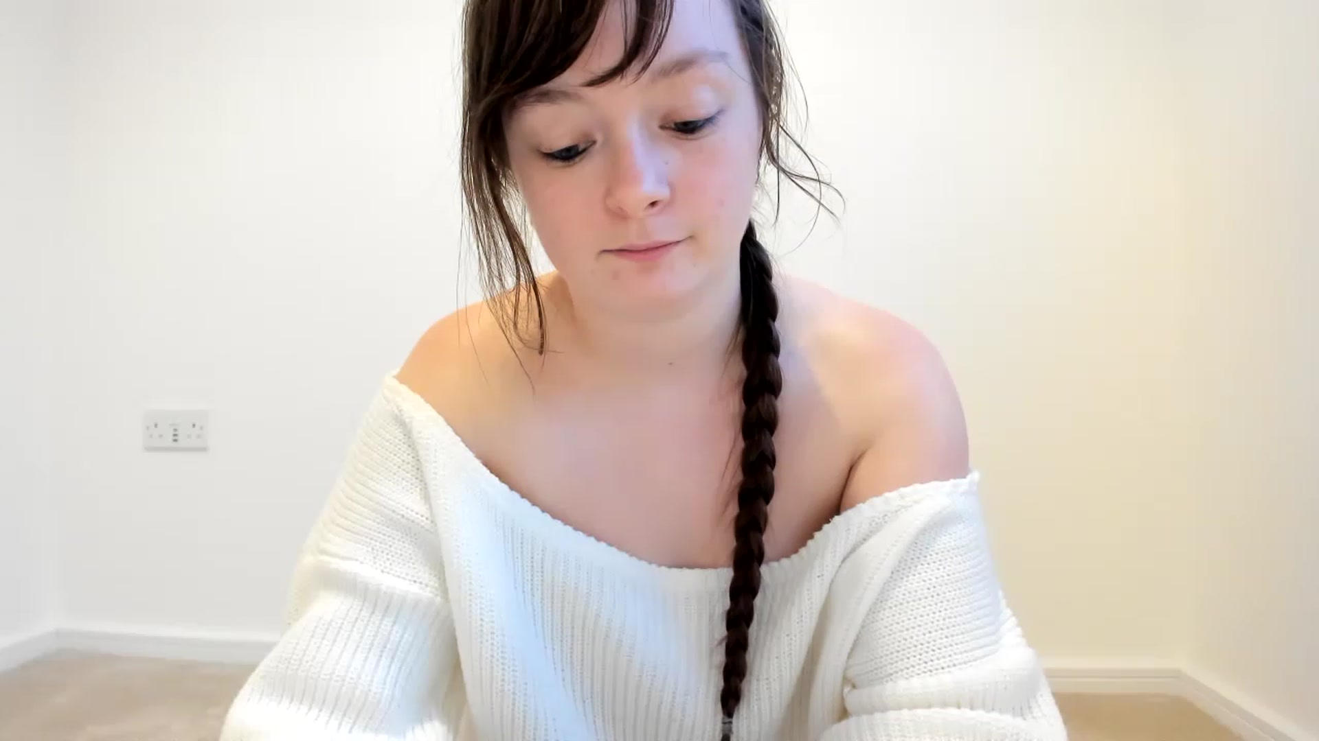 Gallery image thumbnail from JessieBear_'s myfreecams stream on, 01/13/2023, 16:30 image 9 of 20