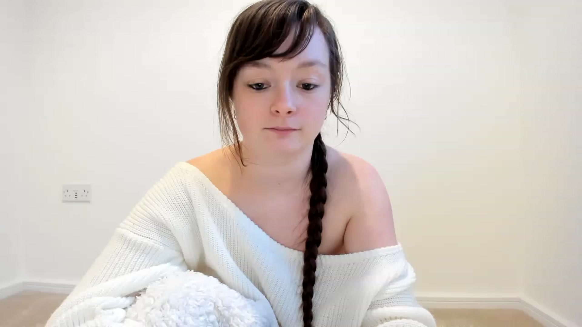Gallery image thumbnail from JessieBear_'s myfreecams stream on, 01/13/2023, 16:30 image 7 of 20