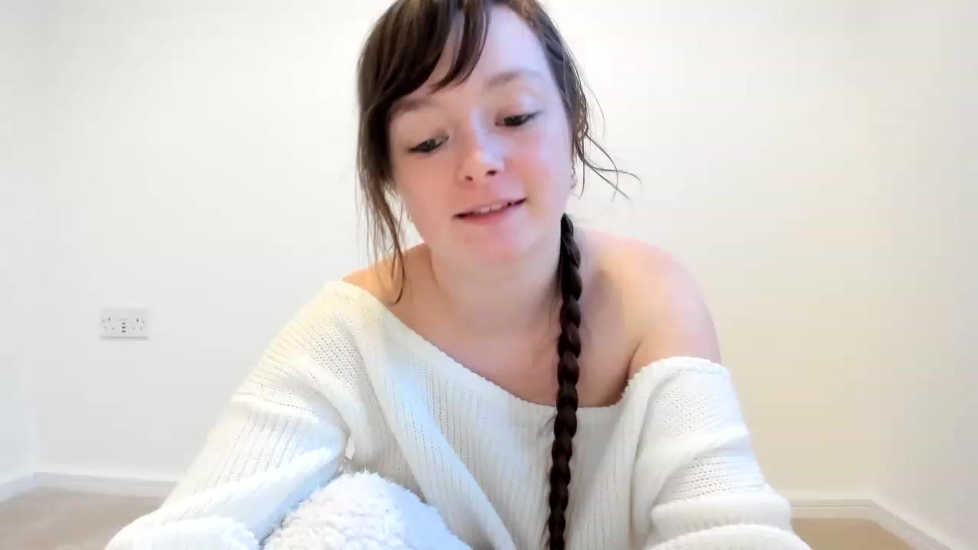 Gallery image thumbnail from JessieBear_'s myfreecams stream on, 01/13/2023, 16:30 image 5 of 20