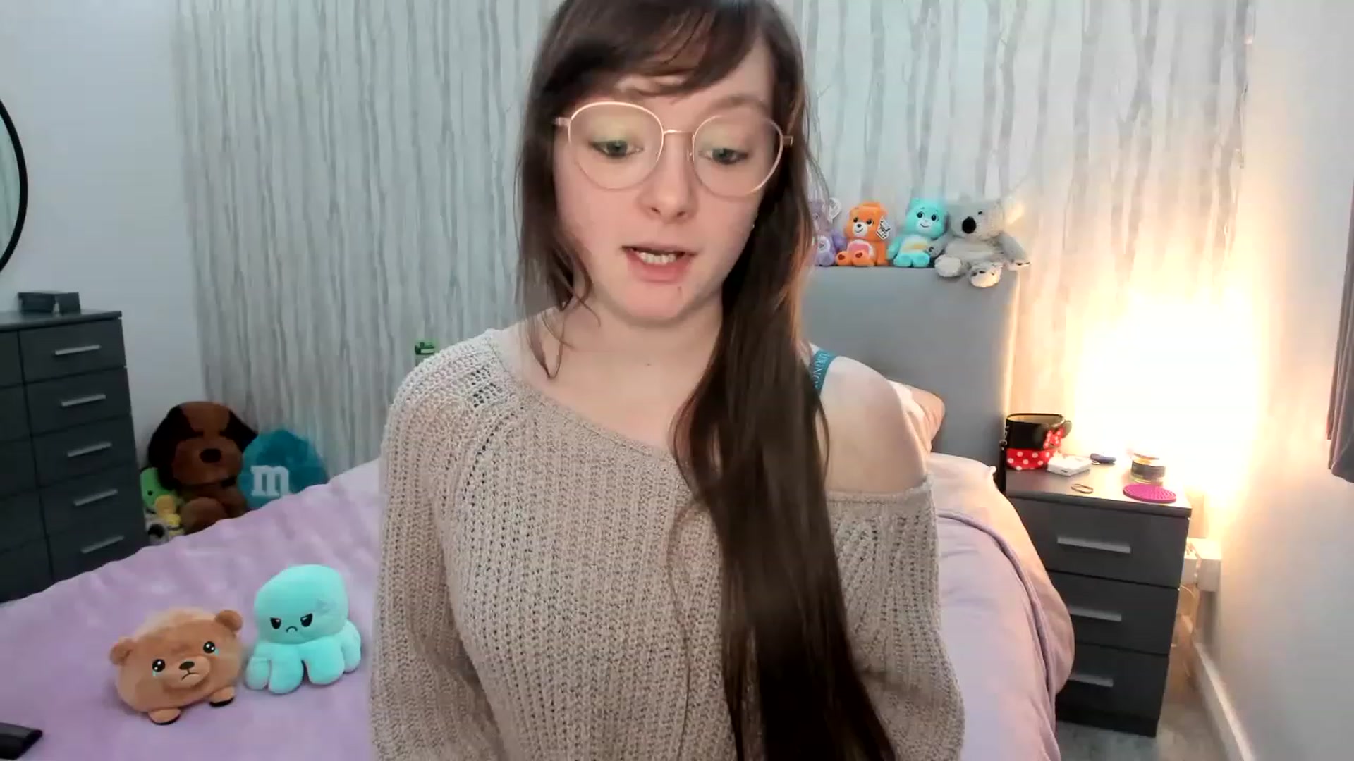Gallery image thumbnail from JessieBear_'s myfreecams stream on, 01/18/2023, 17:38 image 17 of 20