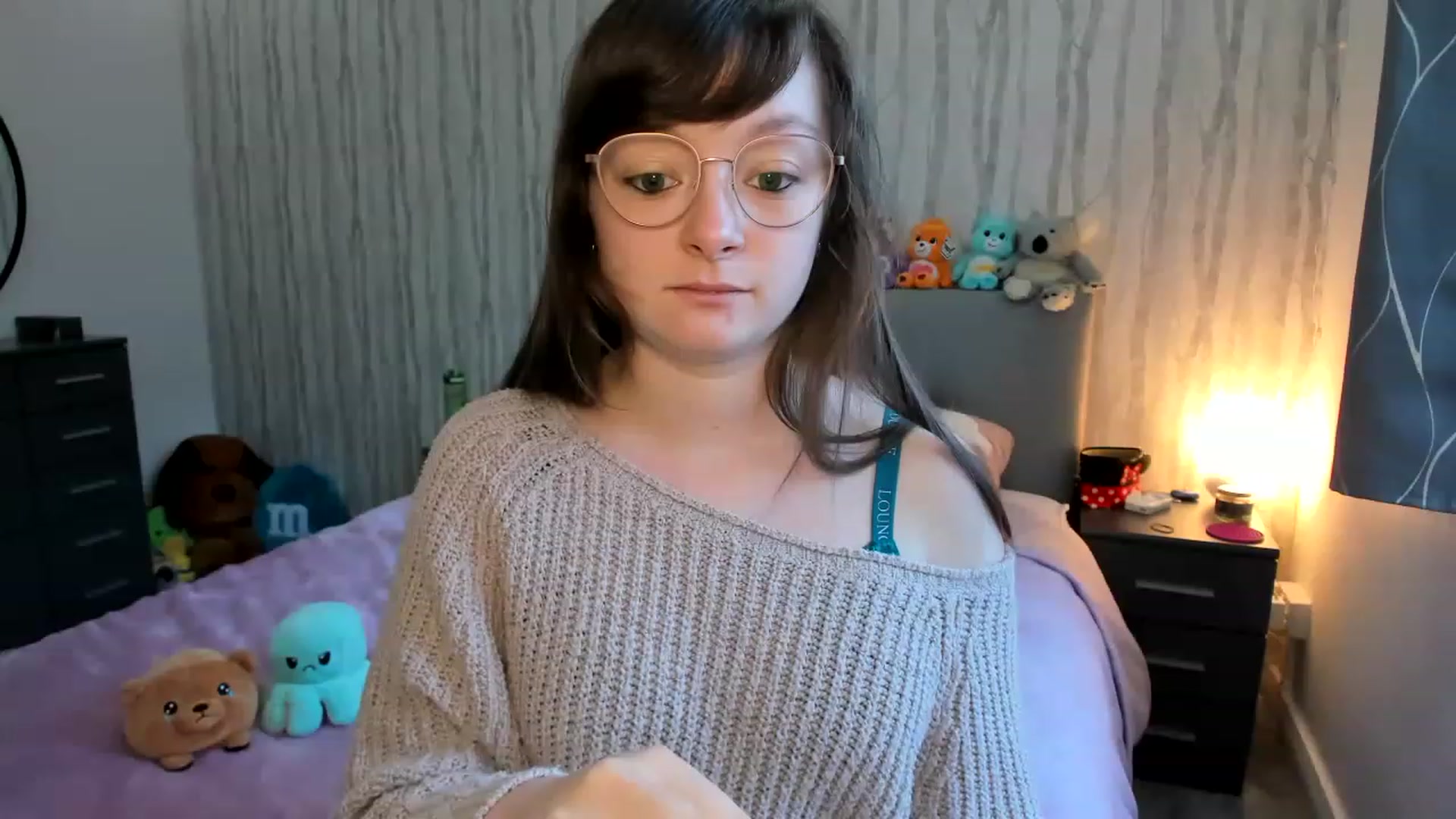 Gallery image thumbnail from JessieBear_'s myfreecams stream on, 01/18/2023, 17:38 image 10 of 20
