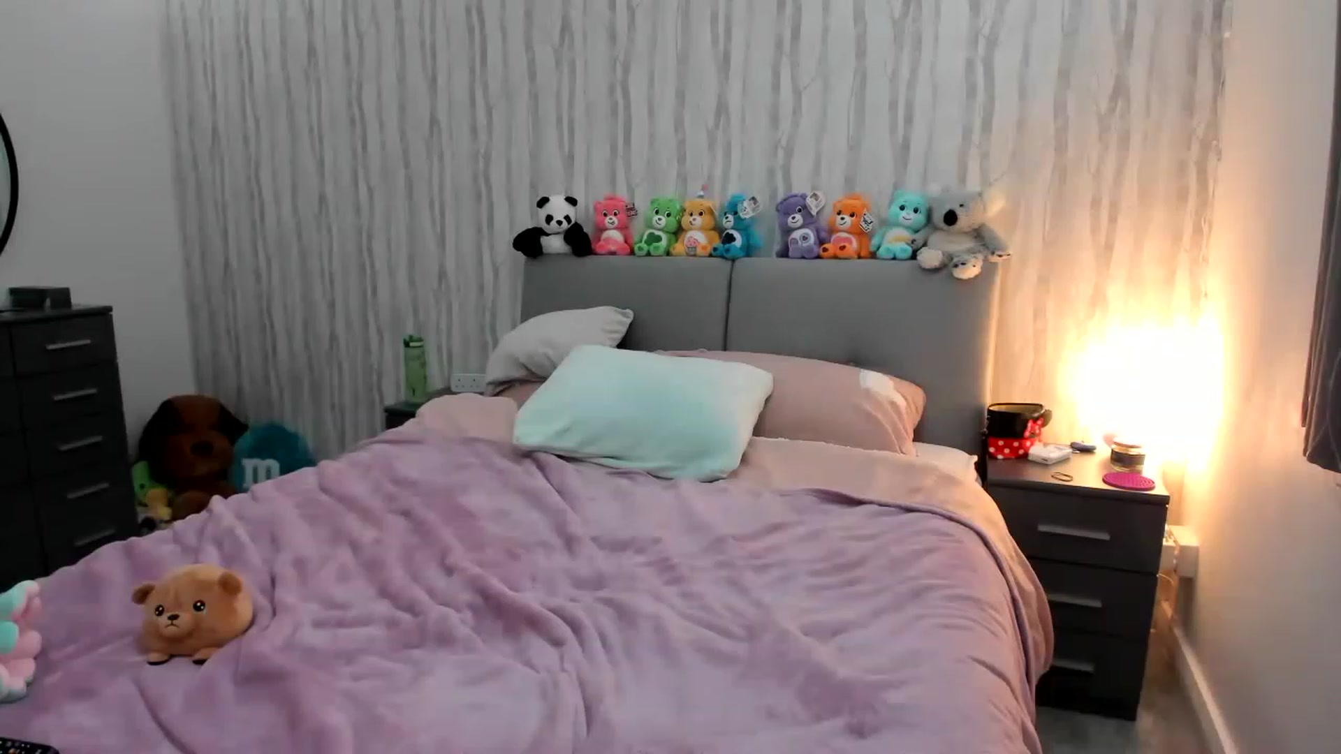 Gallery image thumbnail from JessieBear_'s myfreecams stream on, 01/18/2023, 21:46 image 7 of 20